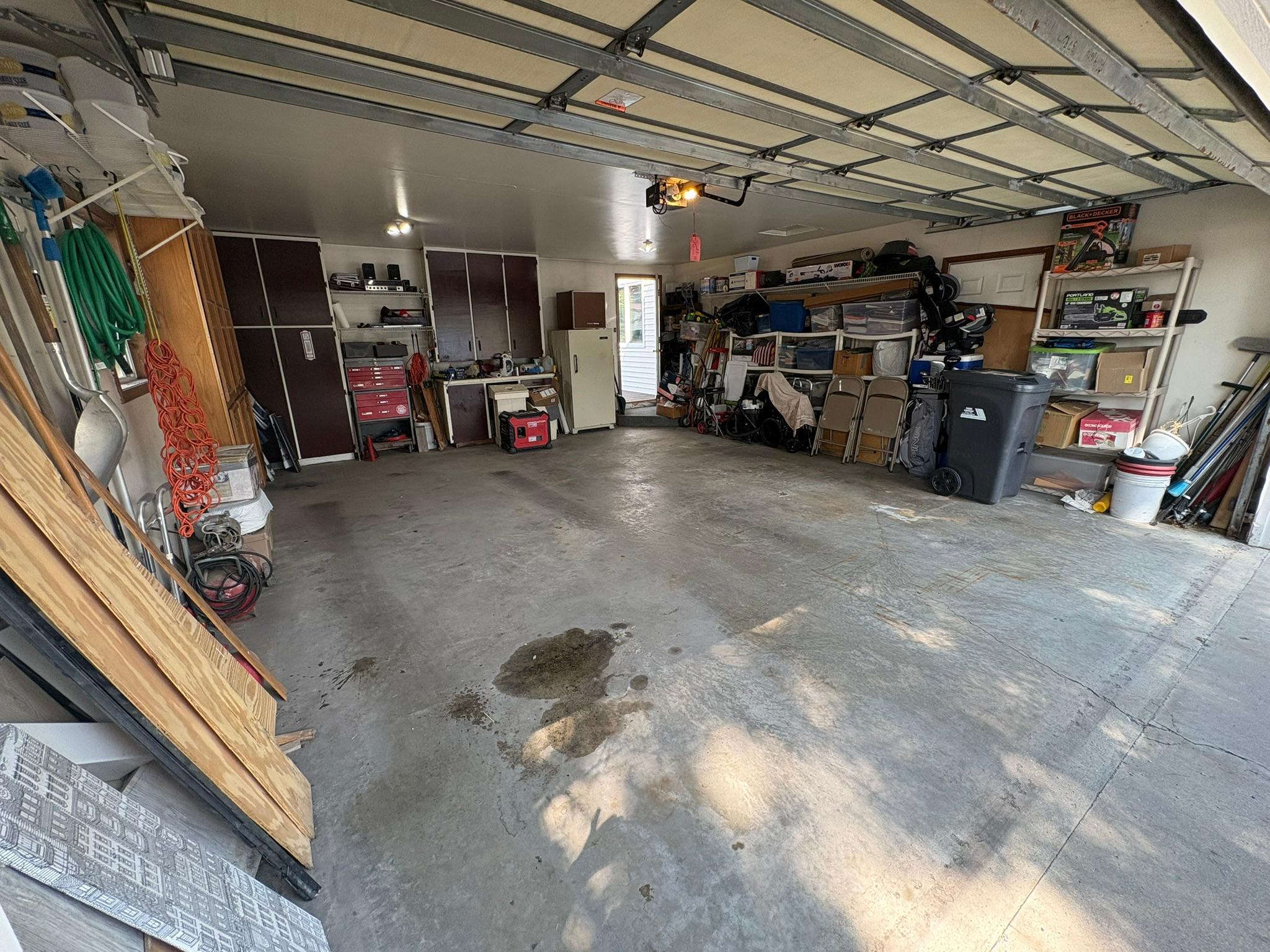 1914 single family home for sale at 116 3rd Street E in Halstad, MN — 3 bed, 2 bath (photo 37 of 41)