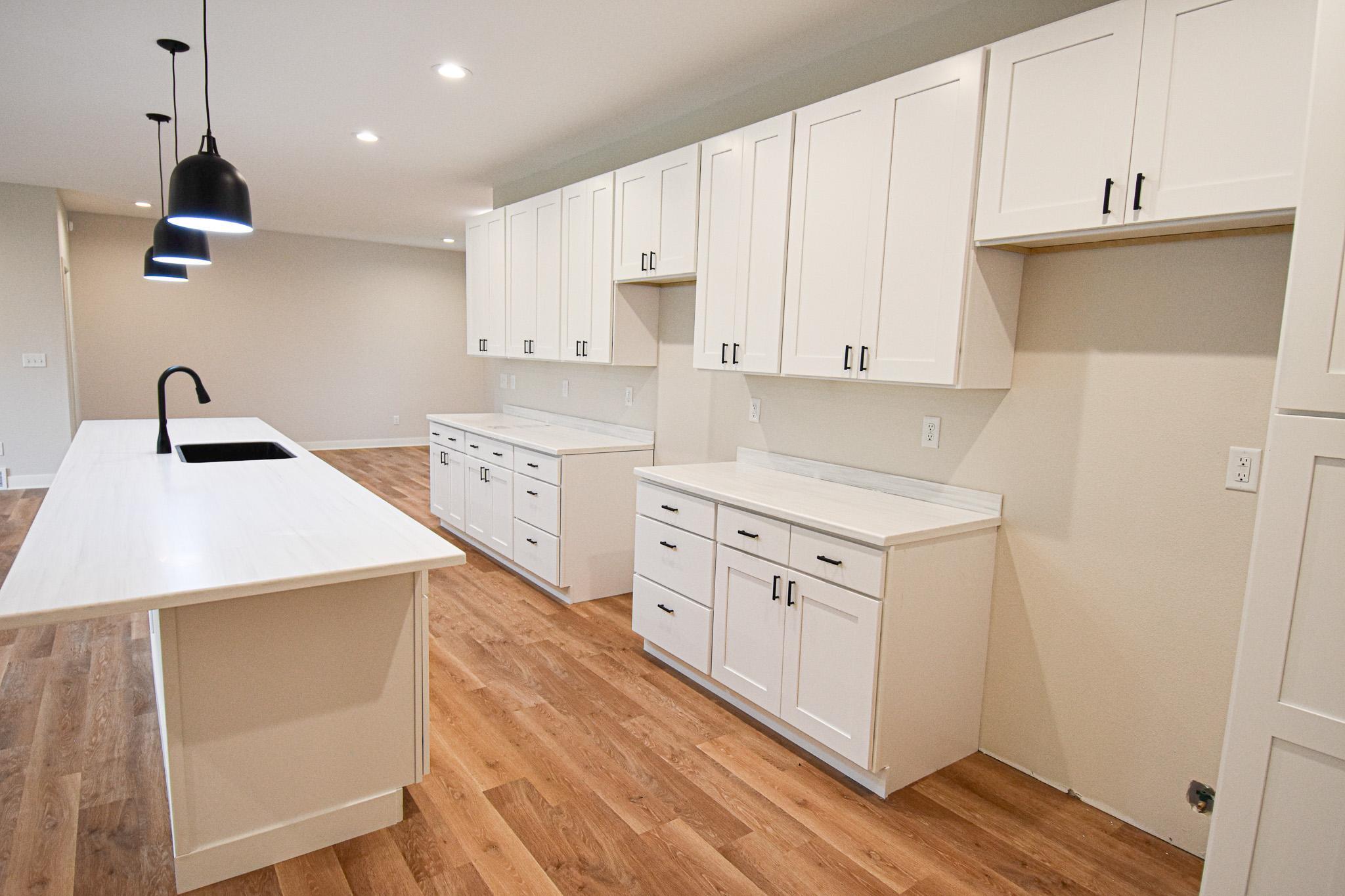 2023 single family home for sale at 4341 State Hwy 11 in Karlstad, MN — 3 bed, 2 bath (photo 15 of 48)