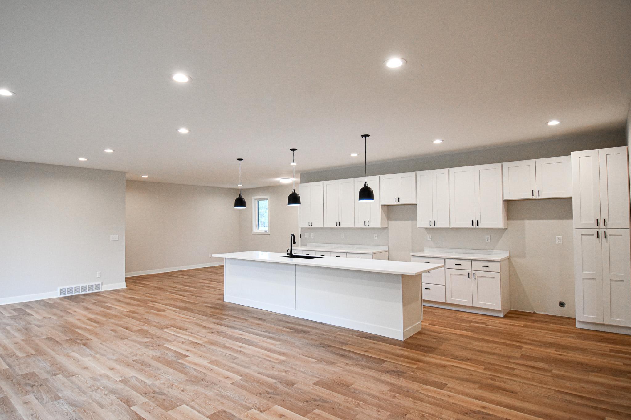 2023 single family home for sale at 4341 State Hwy 11 in Karlstad, MN — 3 bed, 2 bath (photo 23 of 48)