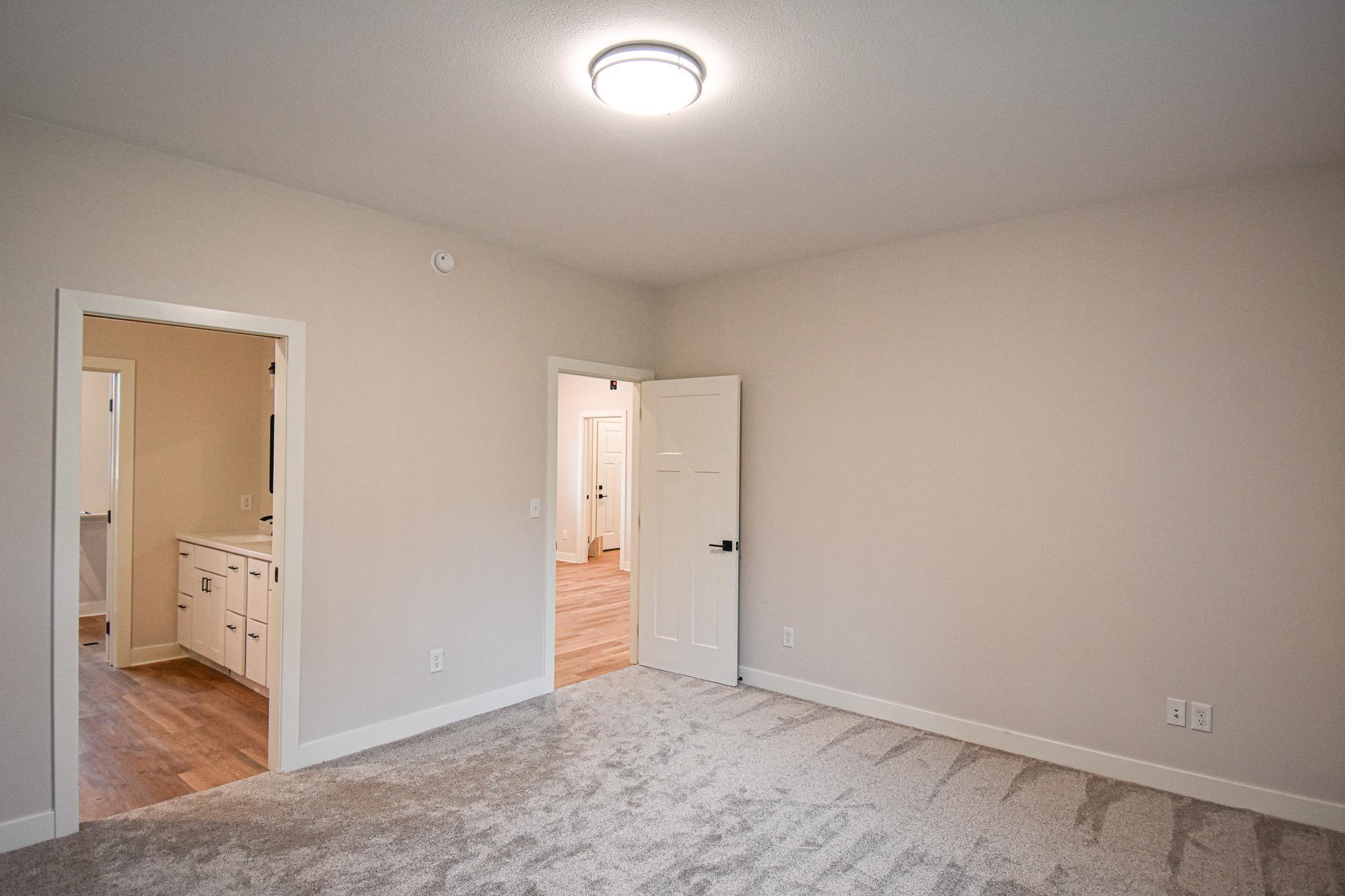 2023 single family home for sale at 4341 State Hwy 11 in Karlstad, MN — 3 bed, 2 bath (photo 30 of 48)