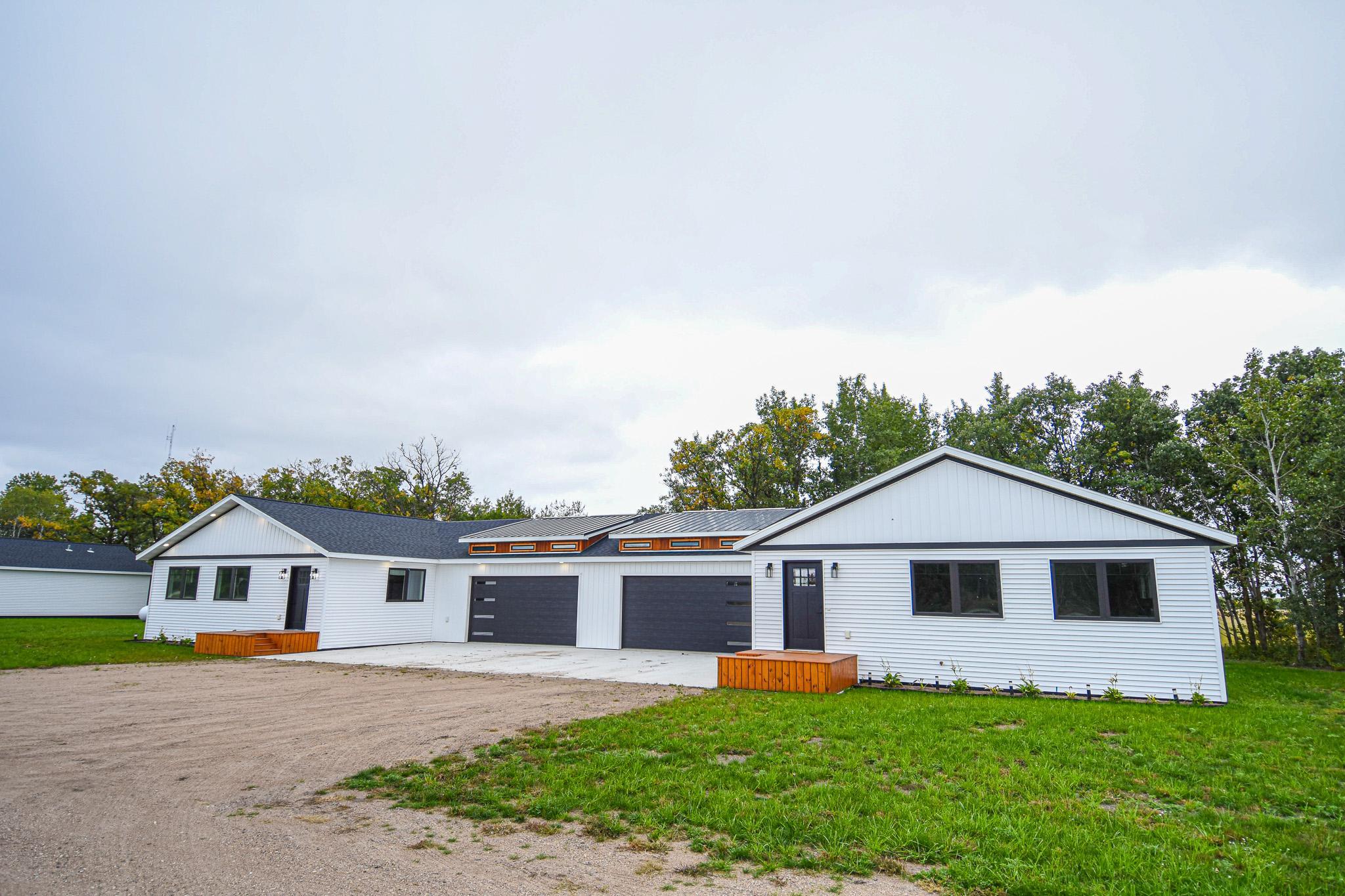 2024 townhouse for sale at 4363B State Hwy 11 in Karlstad, MN — 3 bed, 2 bath