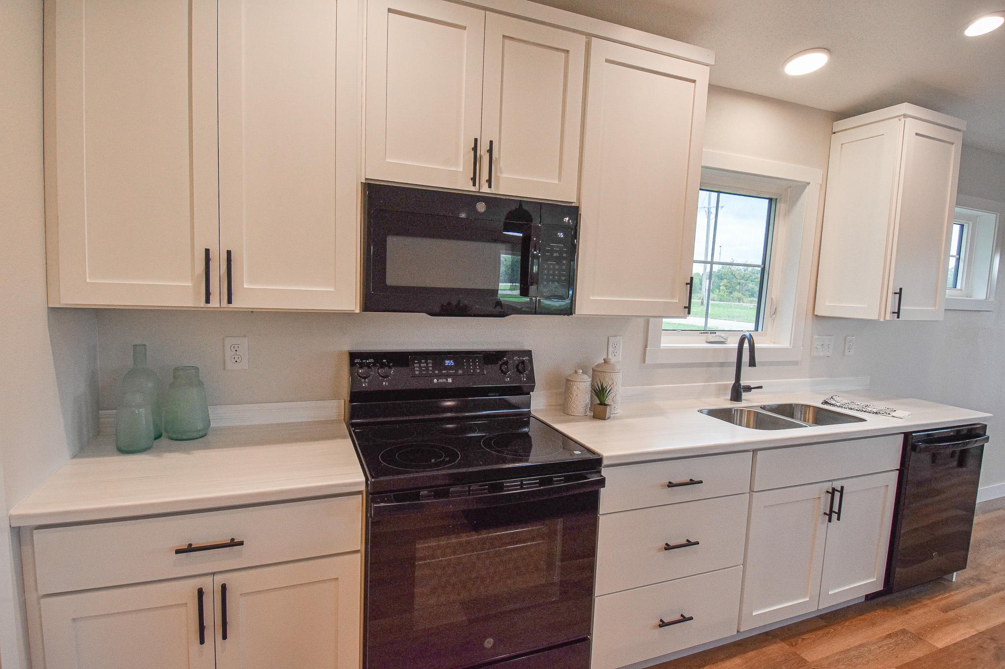 2024 townhouse for sale at 4363B State Hwy 11 in Karlstad, MN — 3 bed, 2 bath (photo 29 of 48)