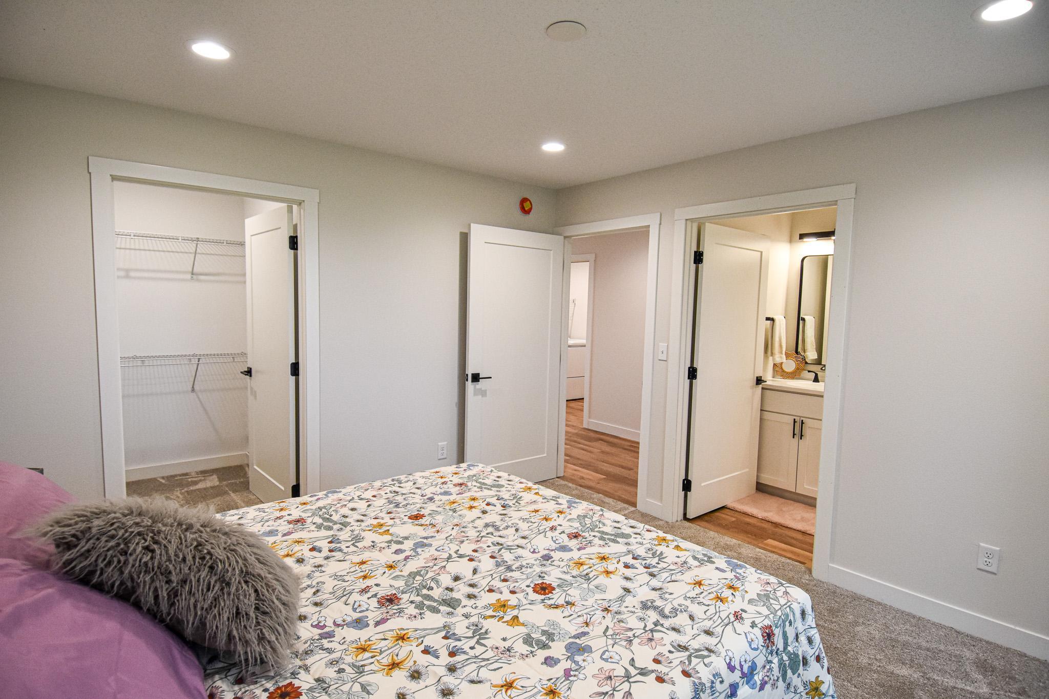 2024 townhouse for sale at 4363B State Hwy 11 in Karlstad, MN — 3 bed, 2 bath (photo 41 of 48)