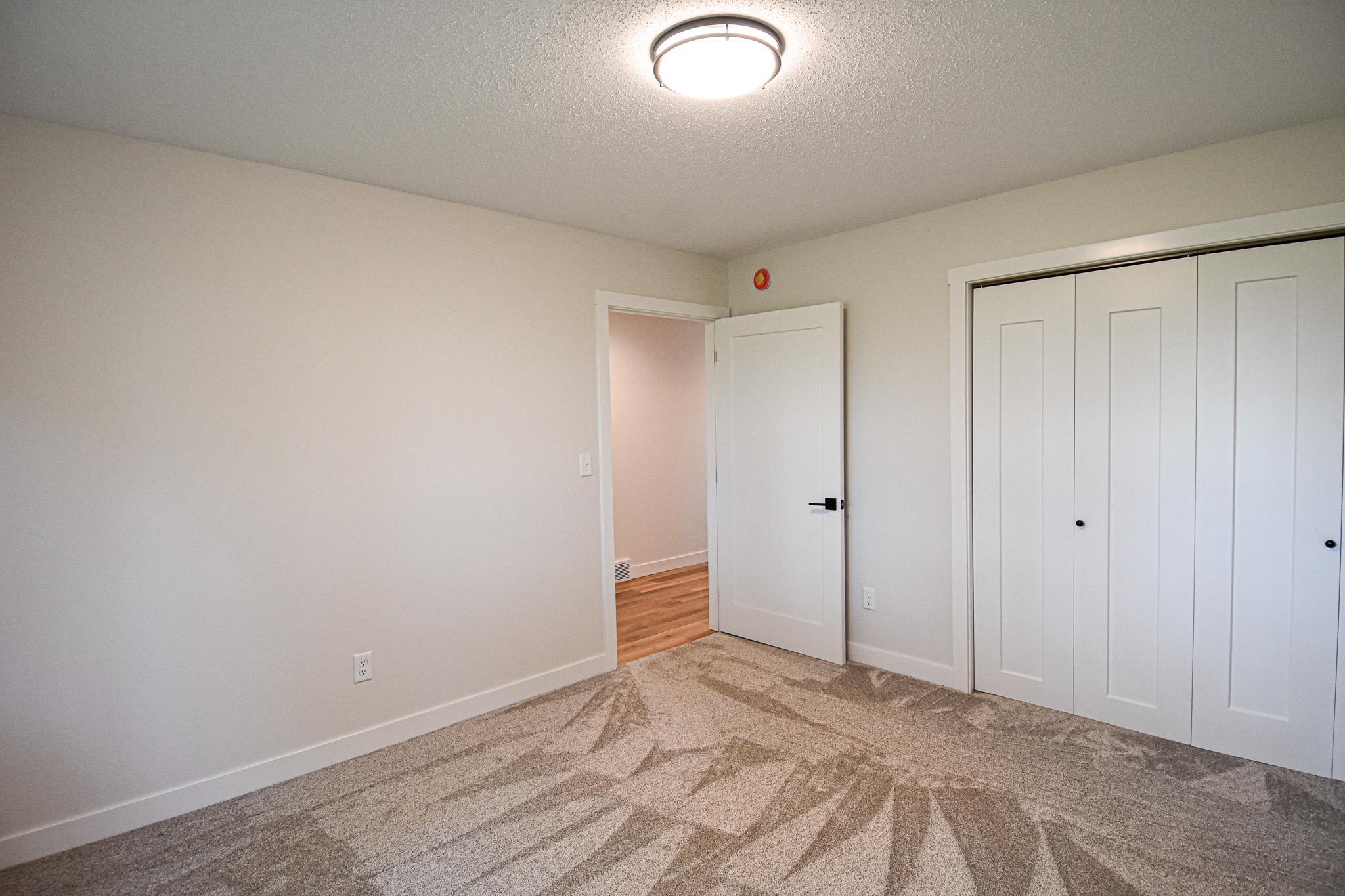 2024 townhouse for sale at 4363B State Hwy 11 in Karlstad, MN — 3 bed, 2 bath (photo 46 of 48)