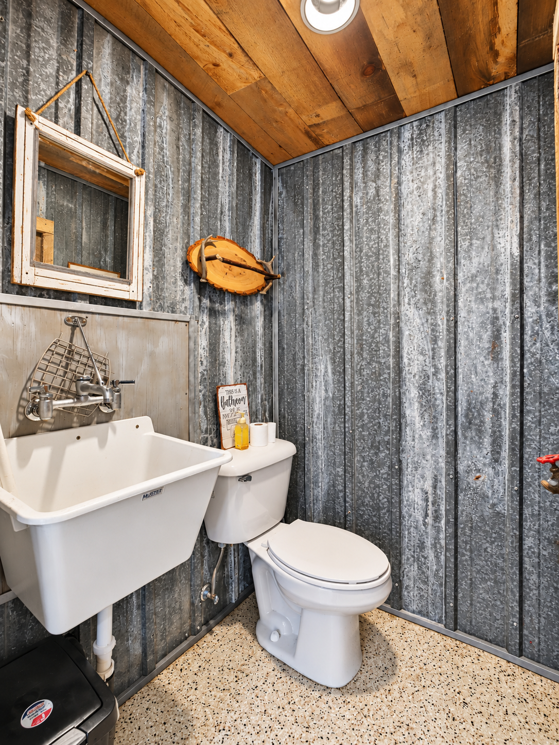 2021 single family home for sale at 13148 Fawn Lake Road in Crosslake, MN — 3 bed, 3 bath (photo 32 of 43)