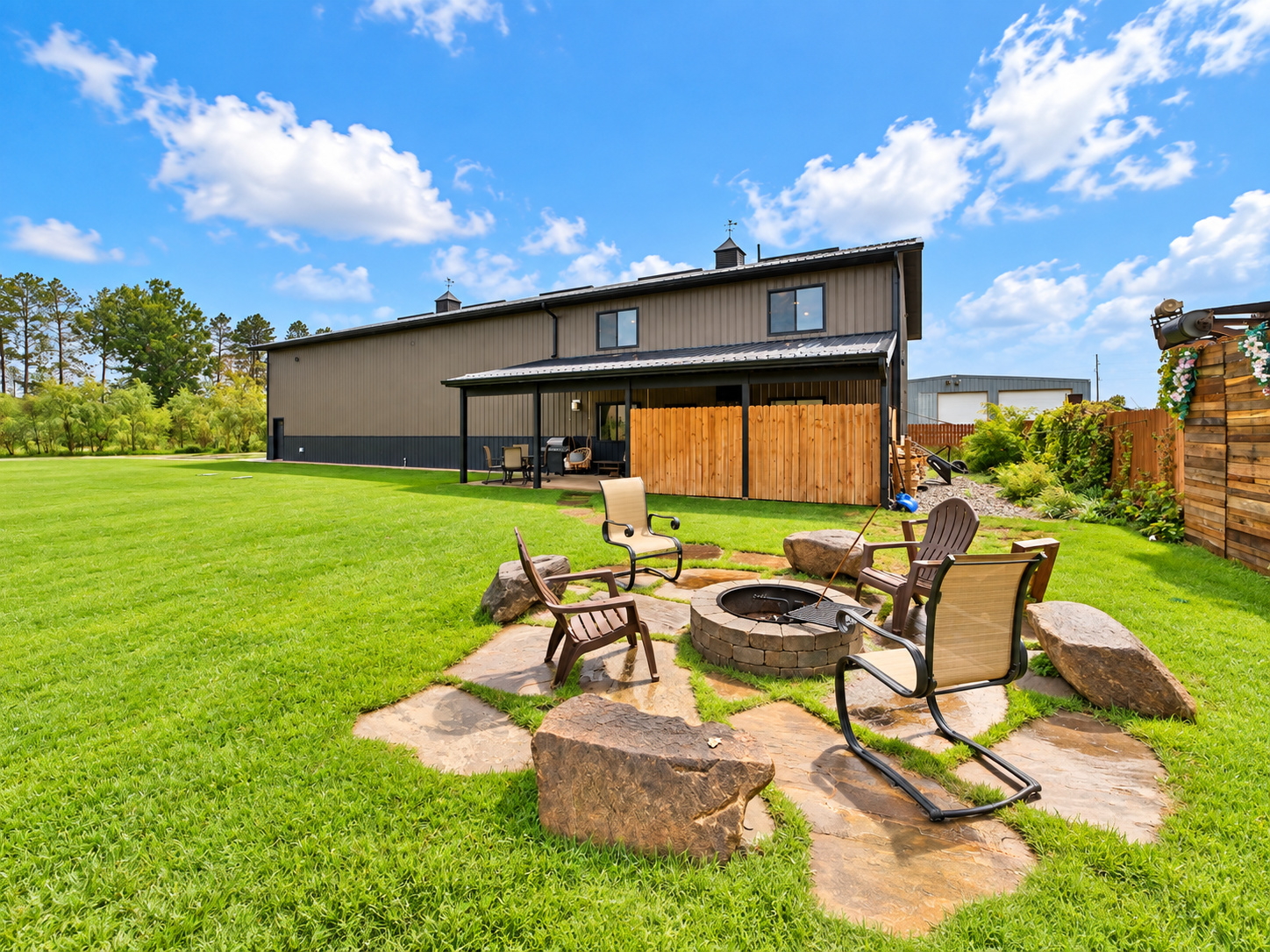 2021 single family home for sale at 13148 Fawn Lake Road in Crosslake, MN — 3 bed, 3 bath (photo 39 of 43)