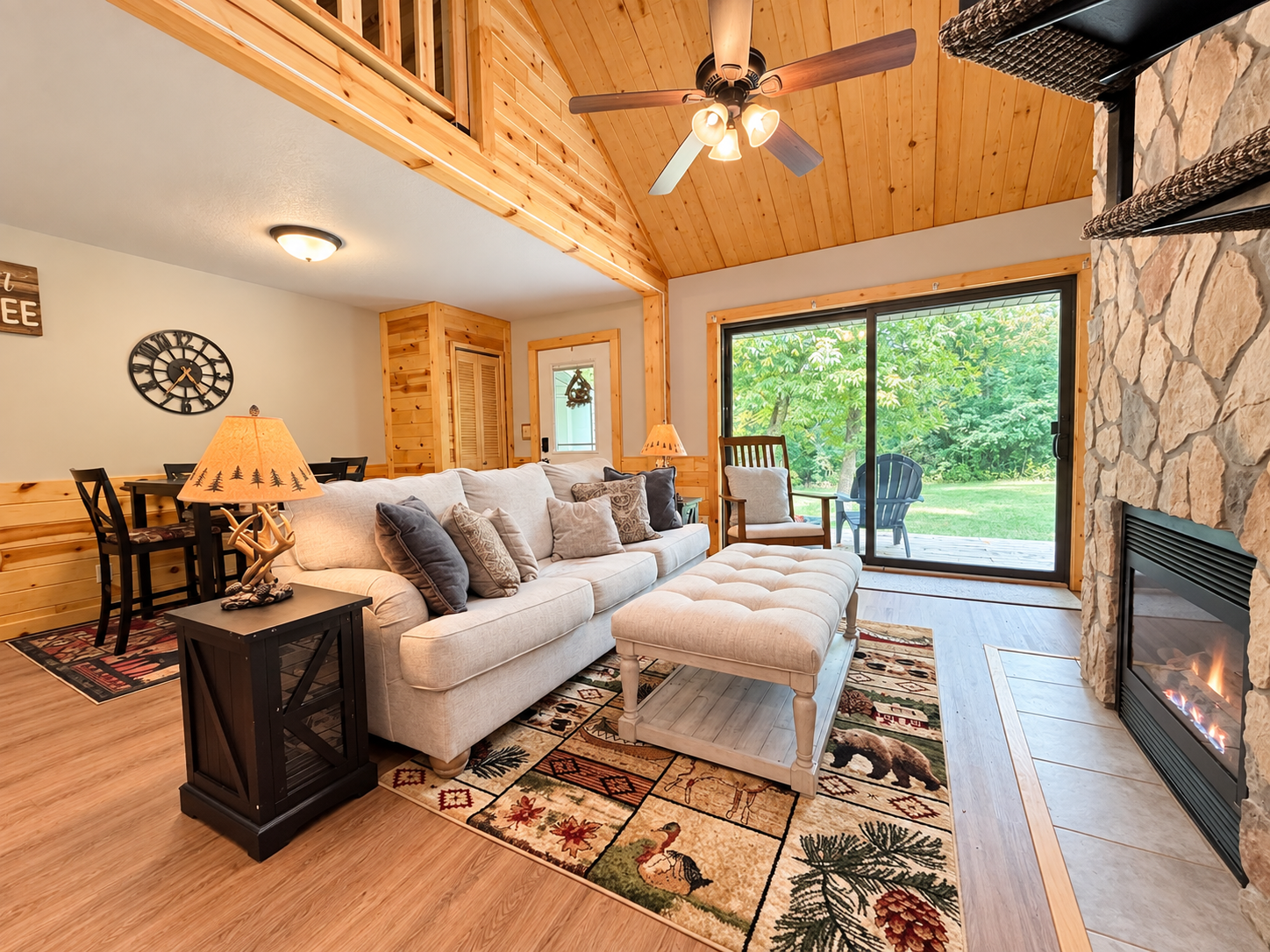 1974 townhouse for sale at 315 Quadna Mountain Road in Hill City, MN — 2 bed, 1 bath (photo 11 of 35)