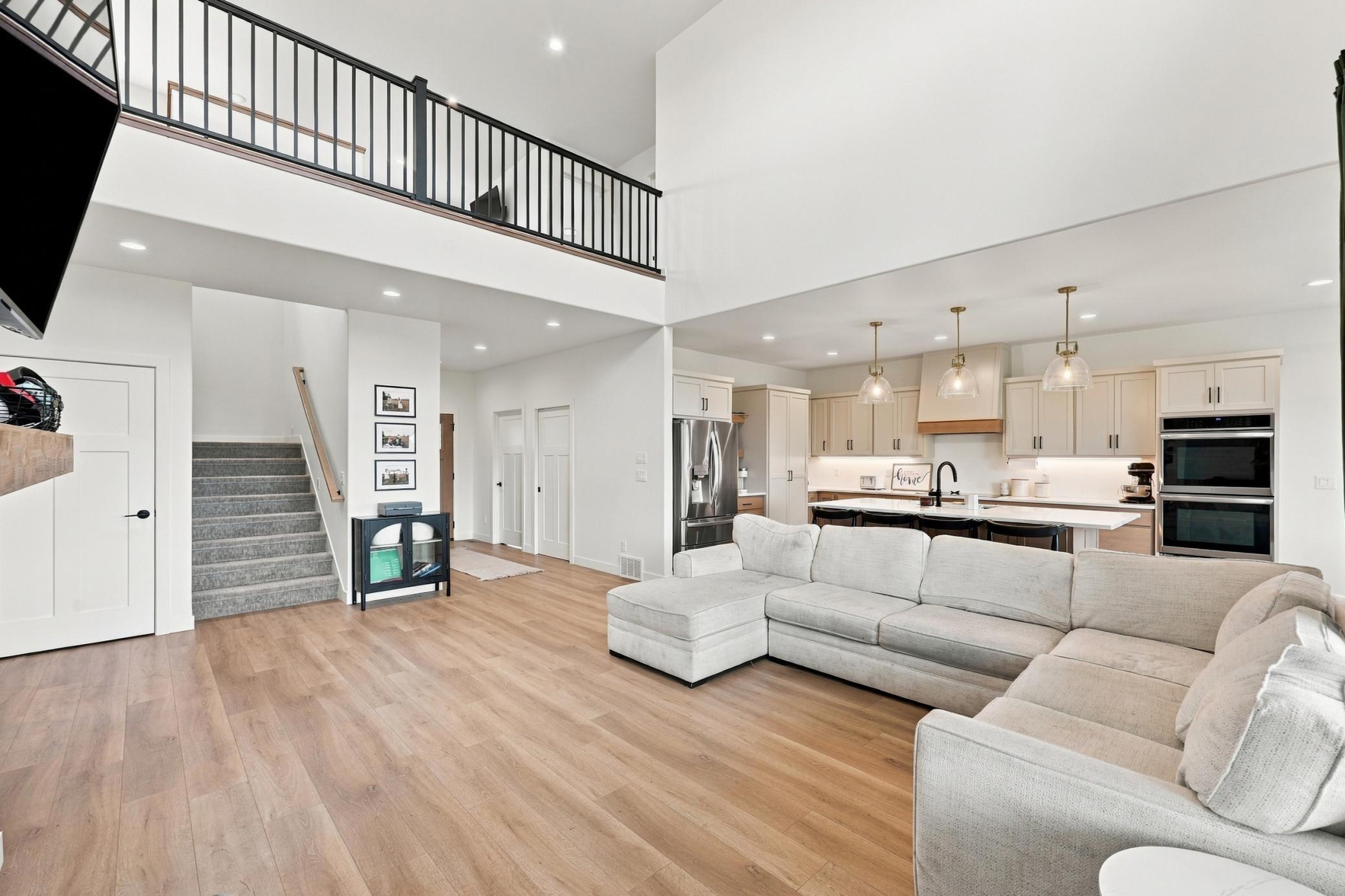 2025 single family home for sale at 520 200th Street S in Hawley, MN — 5 bed, 3 bath (photo 15 of 76)