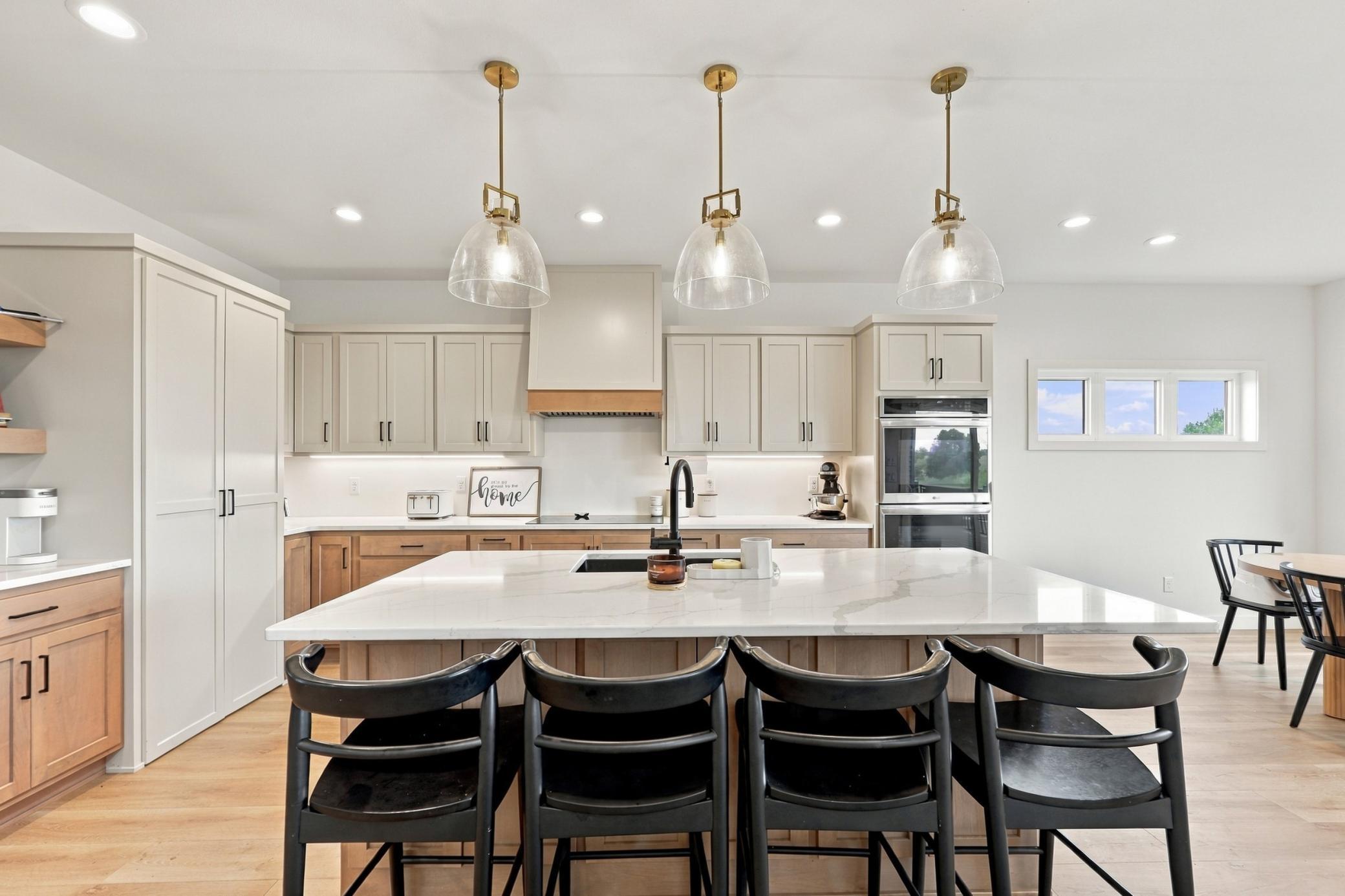 2025 single family home for sale at 520 200th Street S in Hawley, MN — 5 bed, 3 bath (photo 17 of 76)