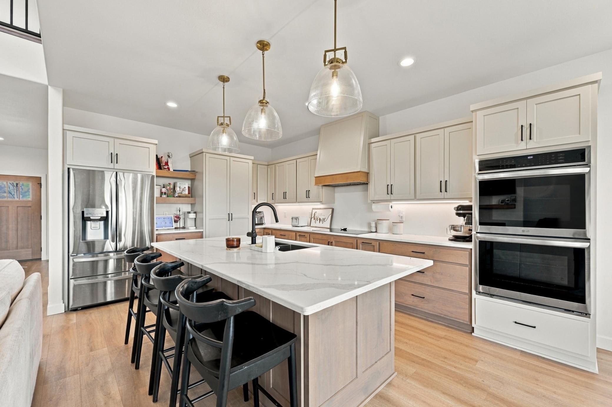 2025 single family home for sale at 520 200th Street S in Hawley, MN — 5 bed, 3 bath (photo 18 of 76)
