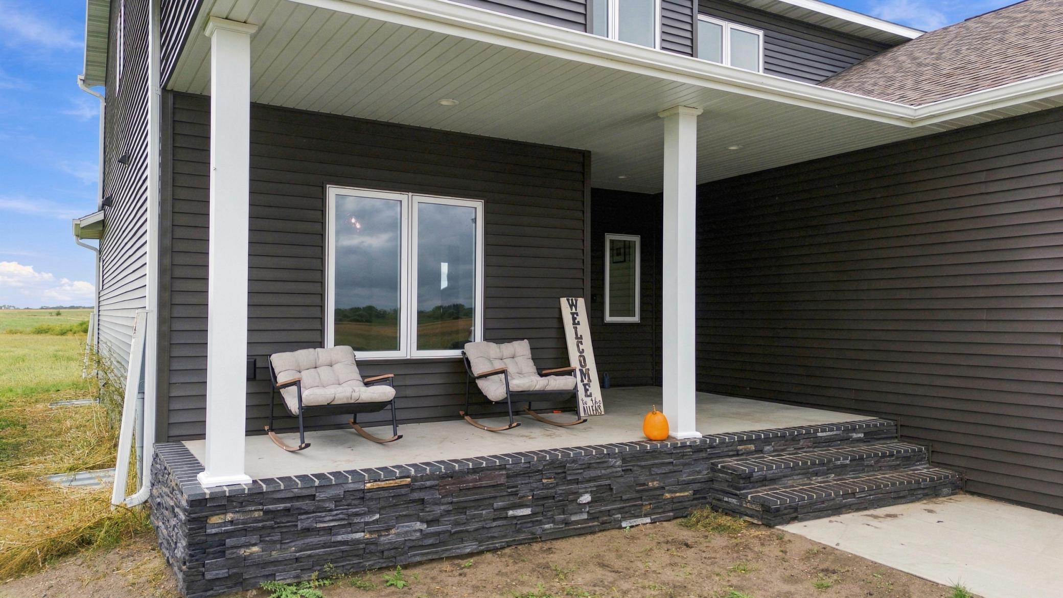 2025 single family home for sale at 520 200th Street S in Hawley, MN — 5 bed, 3 bath (photo 3 of 76)