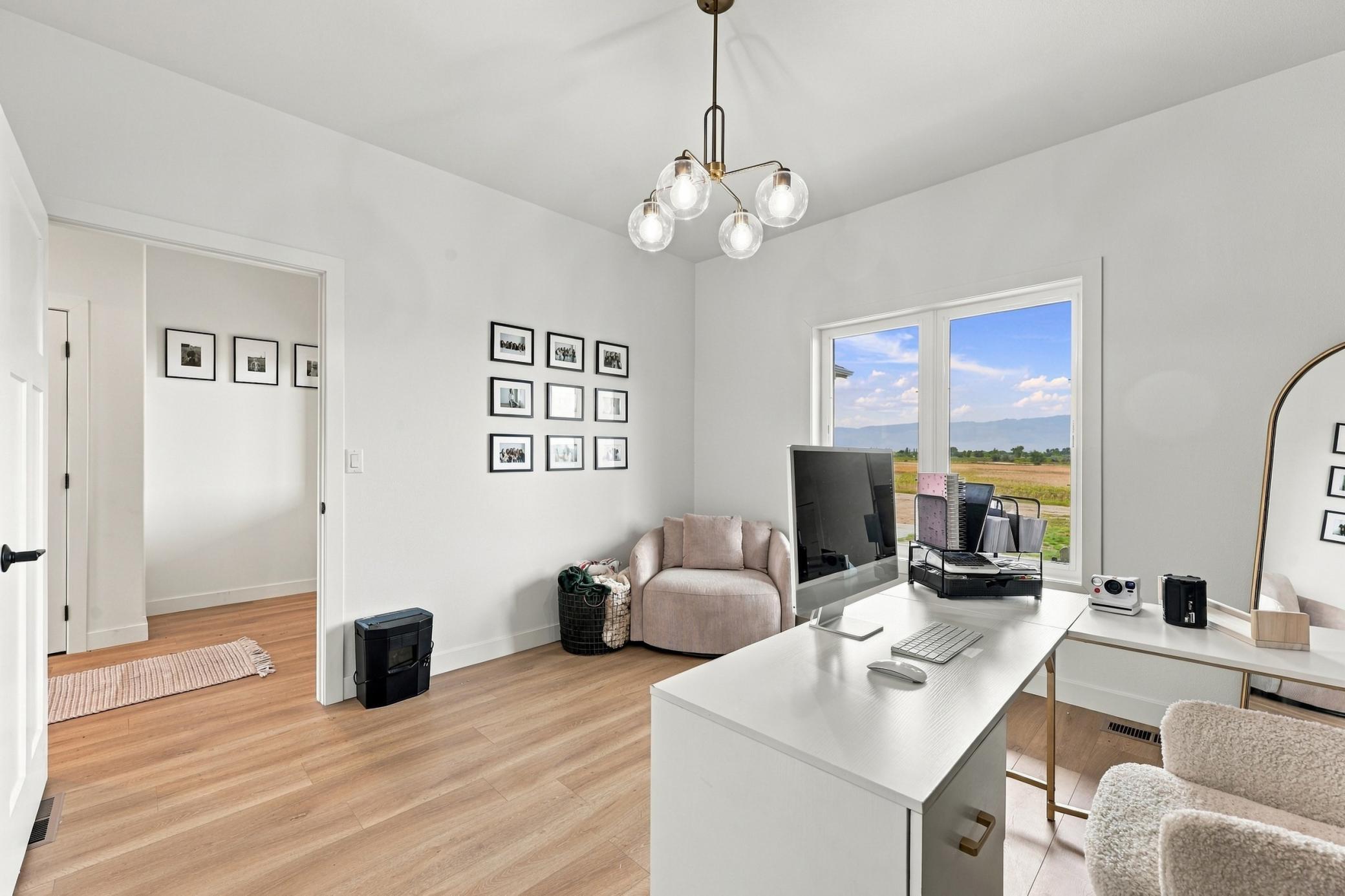 2025 single family home for sale at 520 200th Street S in Hawley, MN — 5 bed, 3 bath (photo 8 of 76)