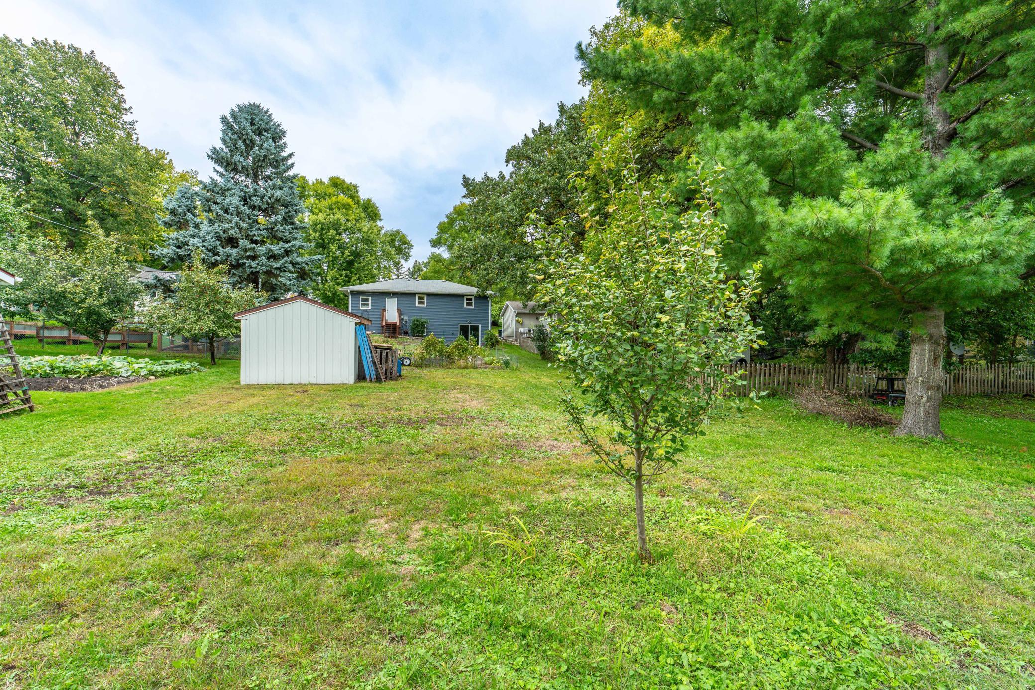 1970 single family home for sale at 717 W Beech Avenue in Fergus Falls, MN — 4 bed, 2 bath (photo 19 of 63)