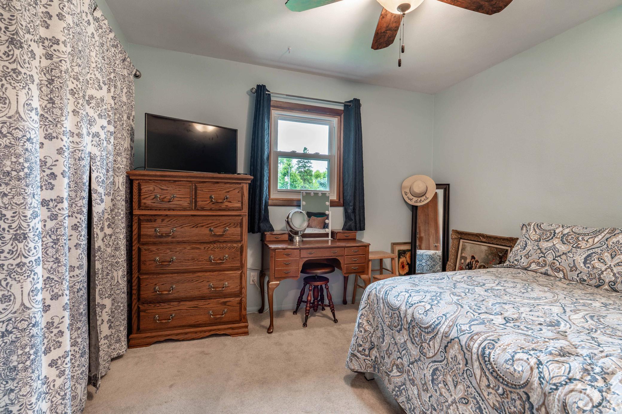 1970 single family home for sale at 717 W Beech Avenue in Fergus Falls, MN — 4 bed, 2 bath (photo 41 of 63)