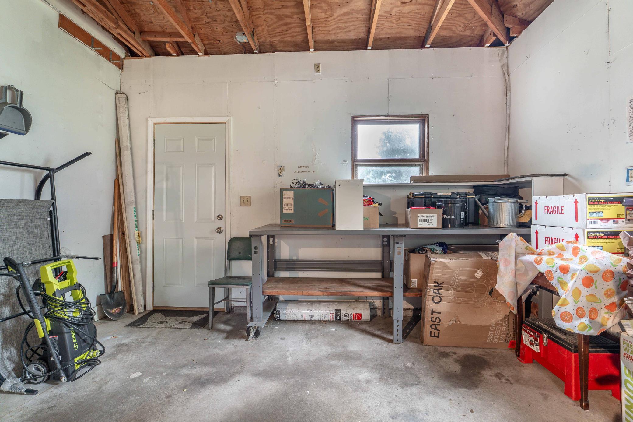 1970 single family home for sale at 717 W Beech Avenue in Fergus Falls, MN — 4 bed, 2 bath (photo 54 of 63)