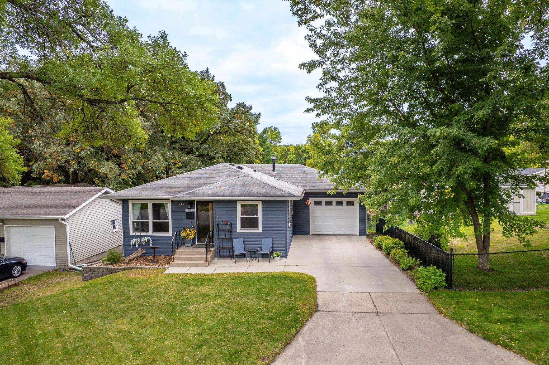 1970 single family home for sale at 717 W Beech Avenue in Fergus Falls, MN — 4 bed, 2 bath (photo 55 of 63)