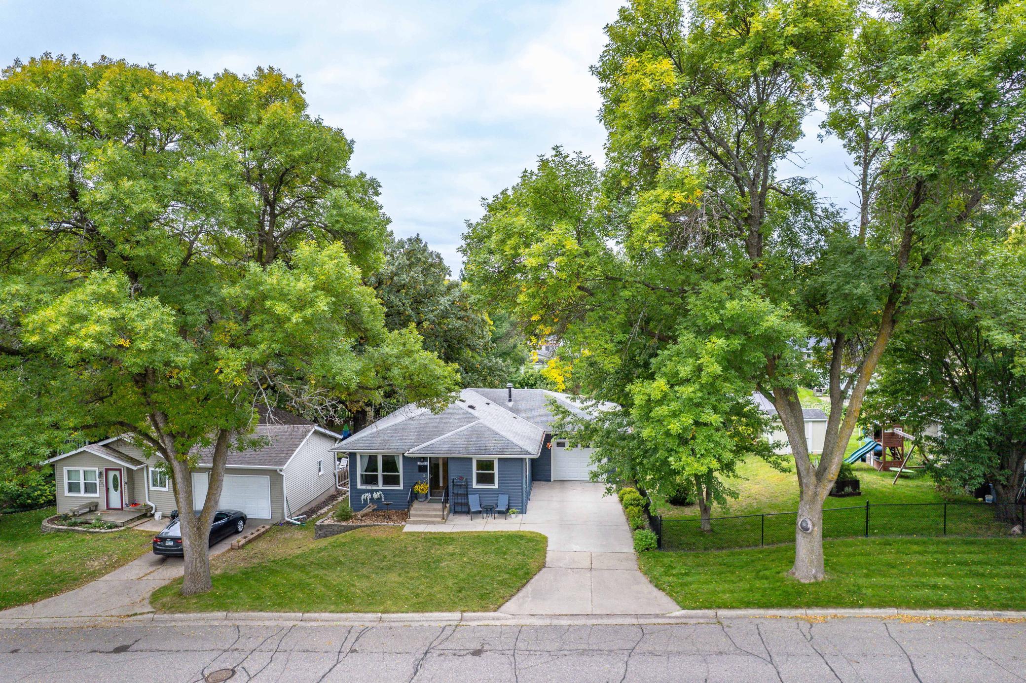 1970 single family home for sale at 717 W Beech Avenue in Fergus Falls, MN — 4 bed, 2 bath (photo 56 of 63)