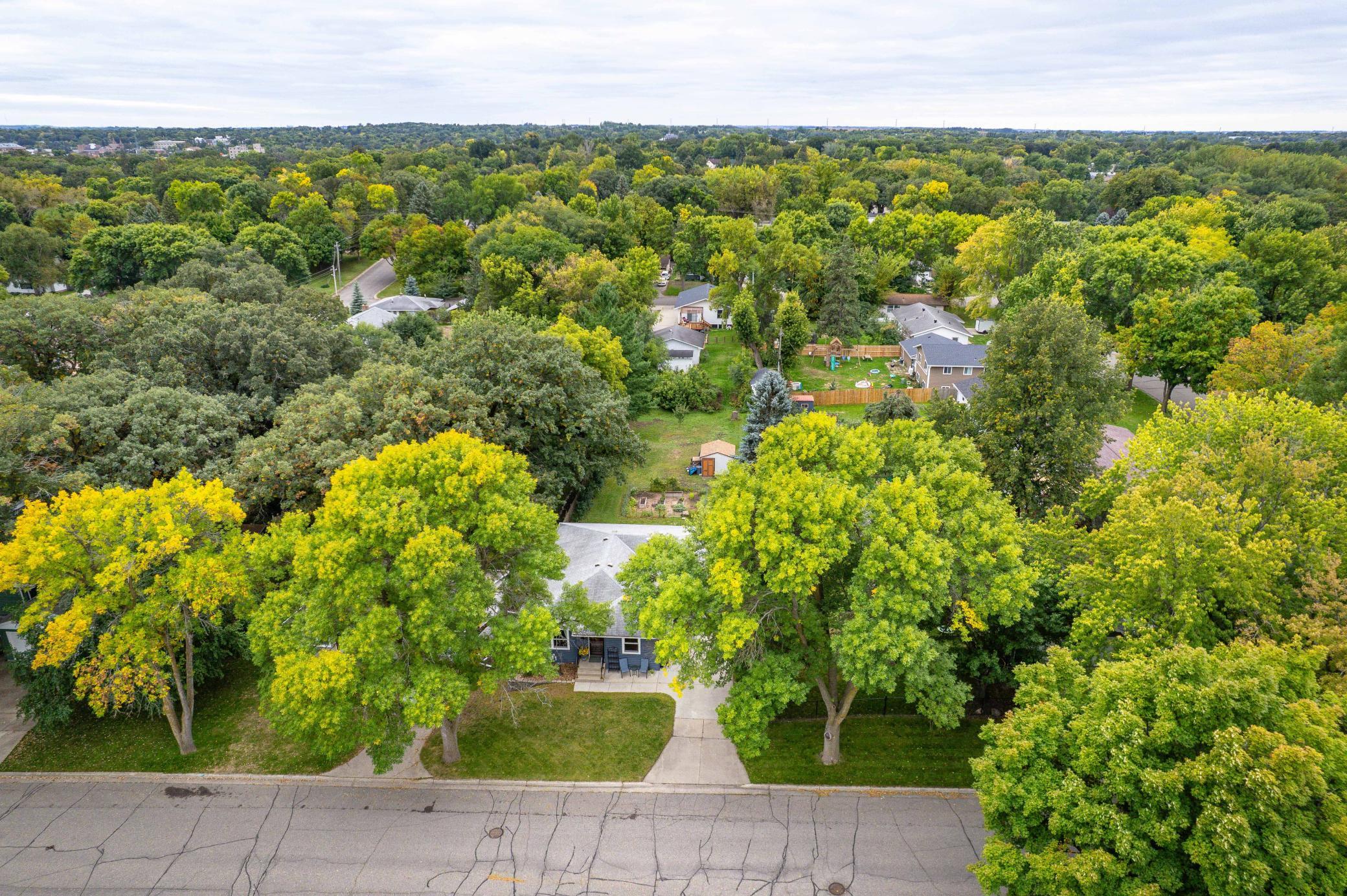 1970 single family home for sale at 717 W Beech Avenue in Fergus Falls, MN — 4 bed, 2 bath (photo 57 of 63)