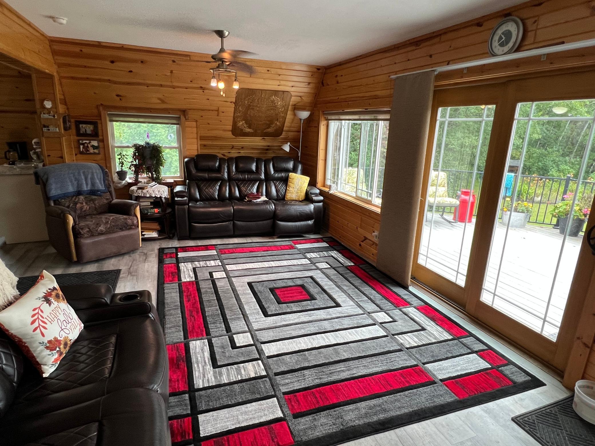 1979 single family home for sale at 1629 4th Street NW in Baudette, MN — 4 bed, 3 bath (photo 16 of 36)