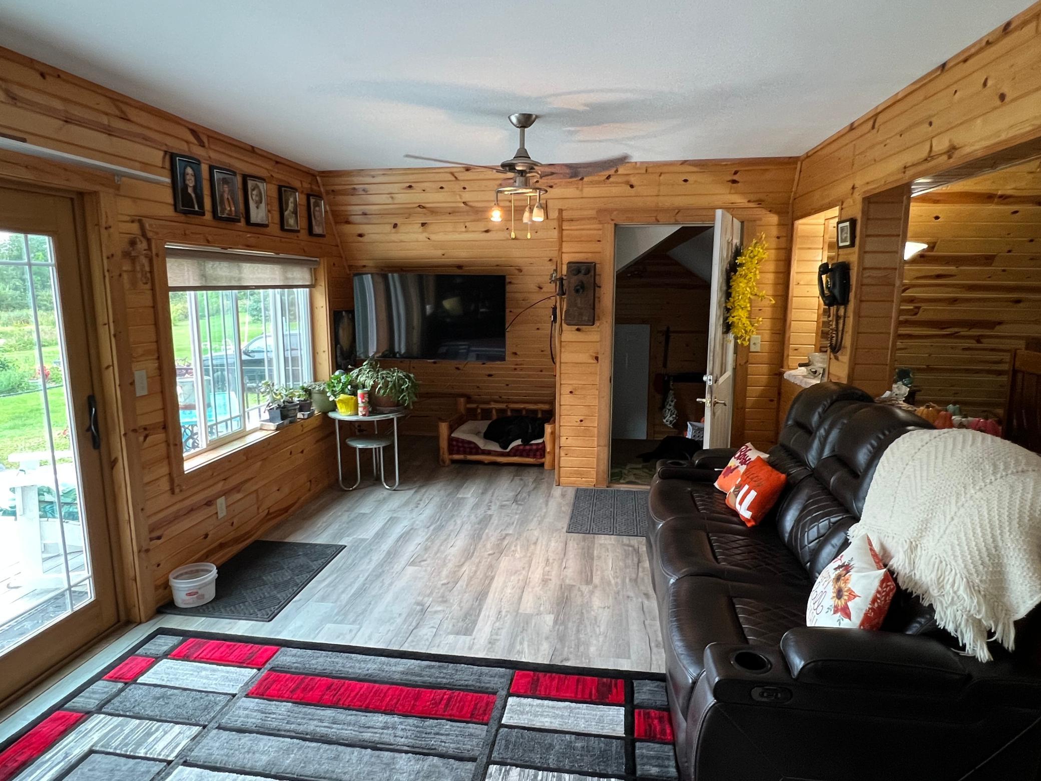 1979 single family home for sale at 1629 4th Street NW in Baudette, MN — 4 bed, 3 bath (photo 17 of 36)