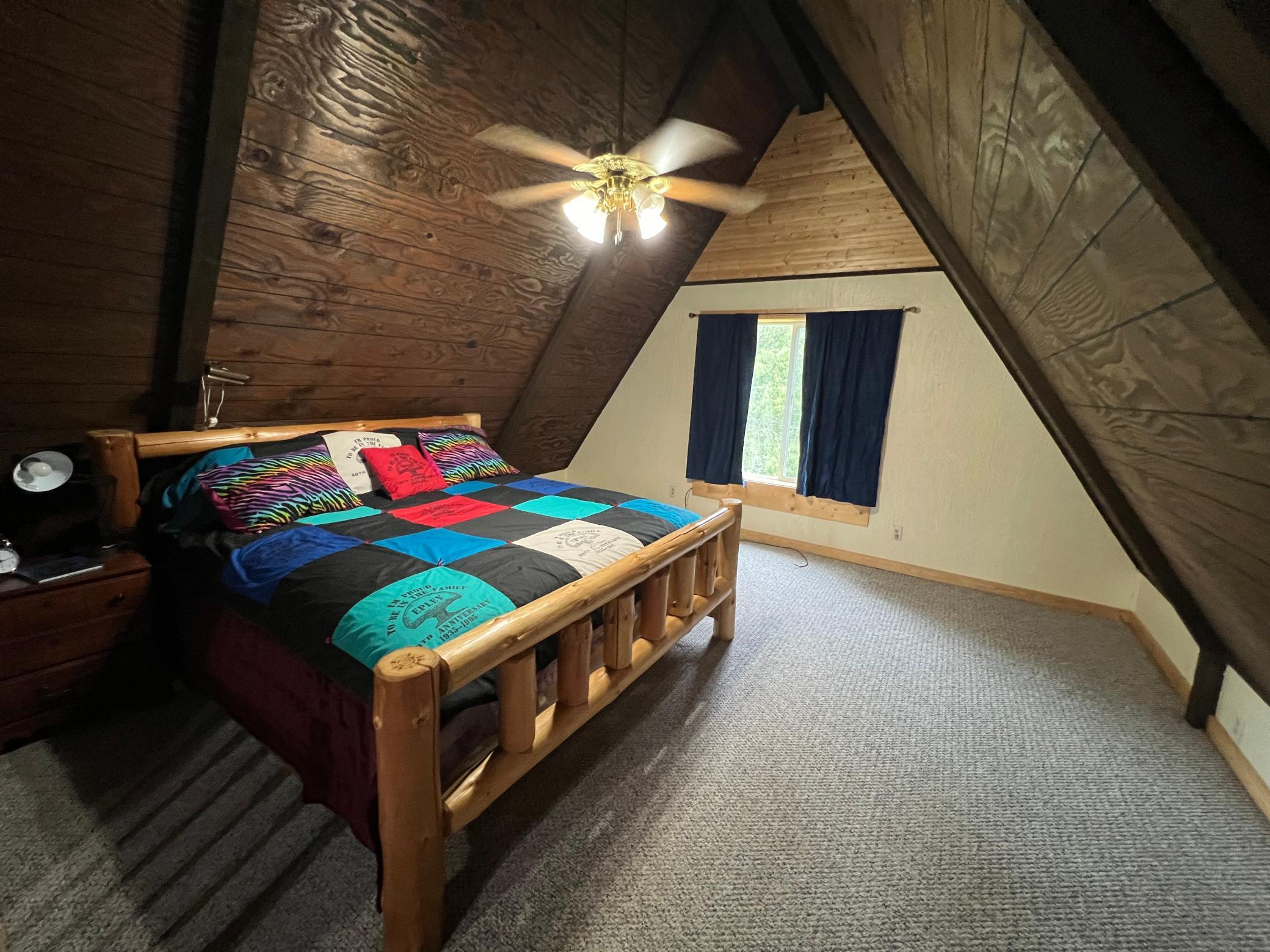 1979 single family home for sale at 1629 4th Street NW in Baudette, MN — 4 bed, 3 bath (photo 7 of 36)