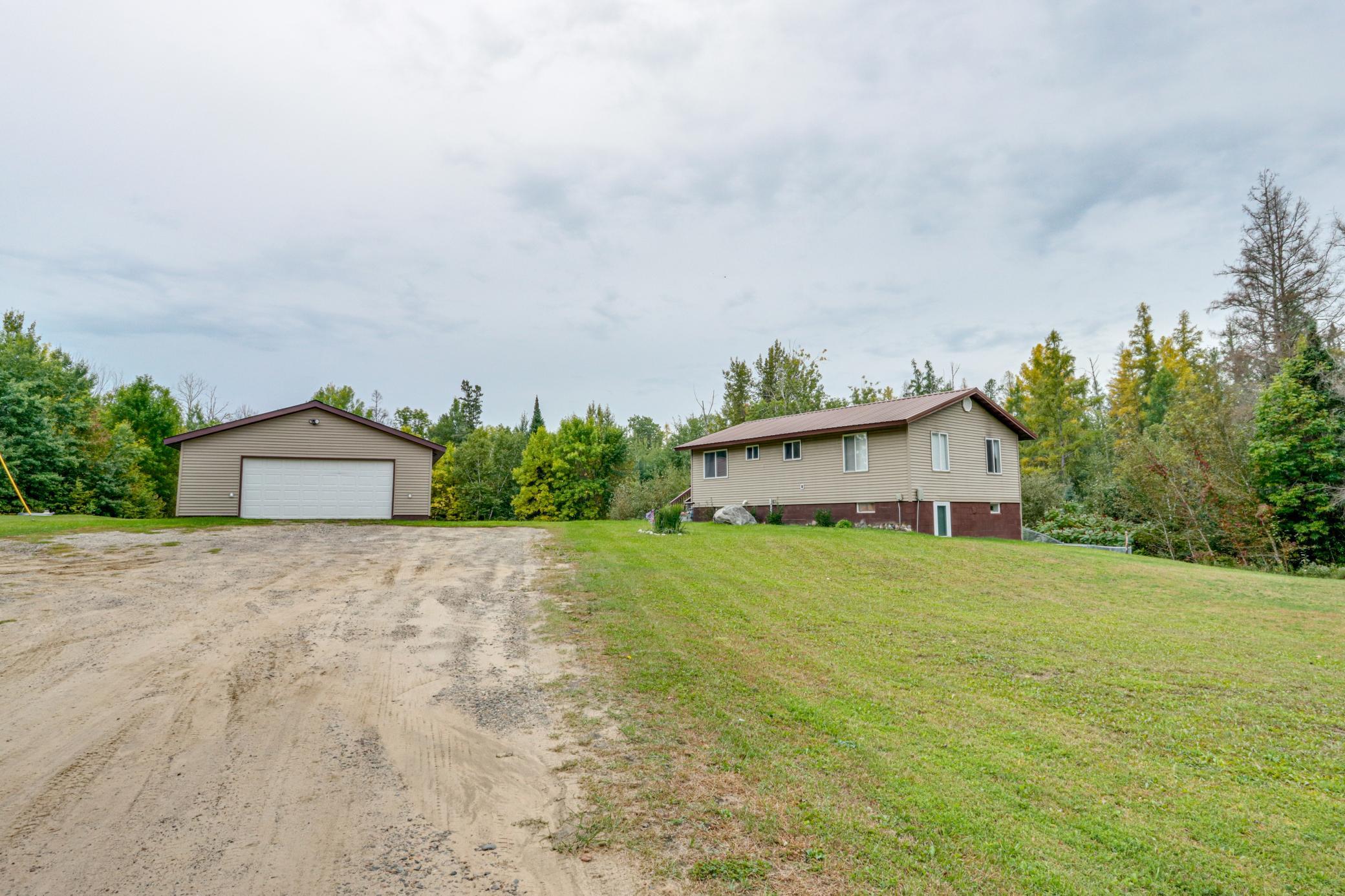 1985 single family home for sale at 39859 County Road 63 in Cohasset, MN — 4 bed, 2 bath (photo 58 of 61)