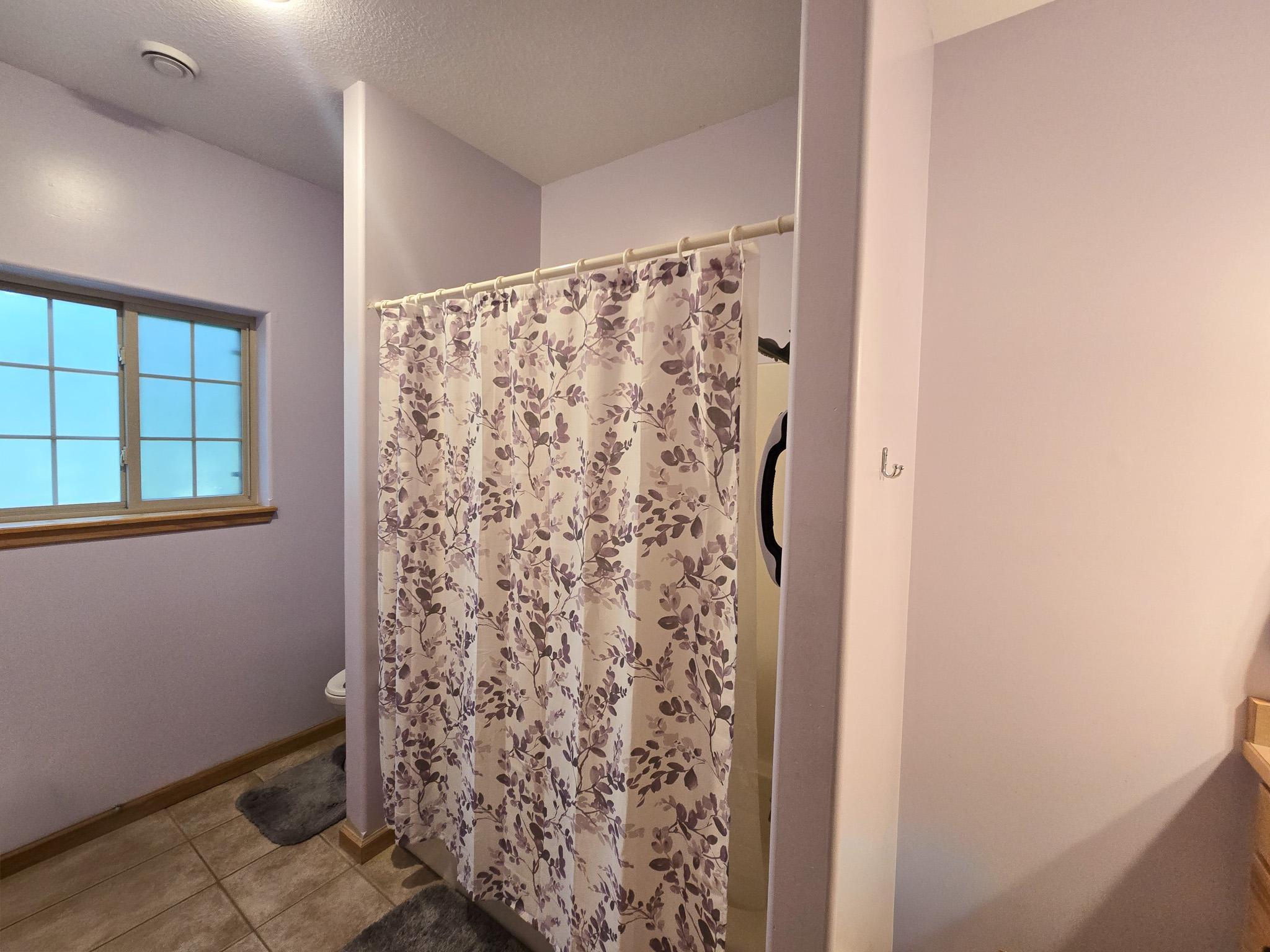 2002 single family home for sale at 12980 Carow Circle in Frazee, MN — 4 bed, 2 bath (photo 17 of 42)