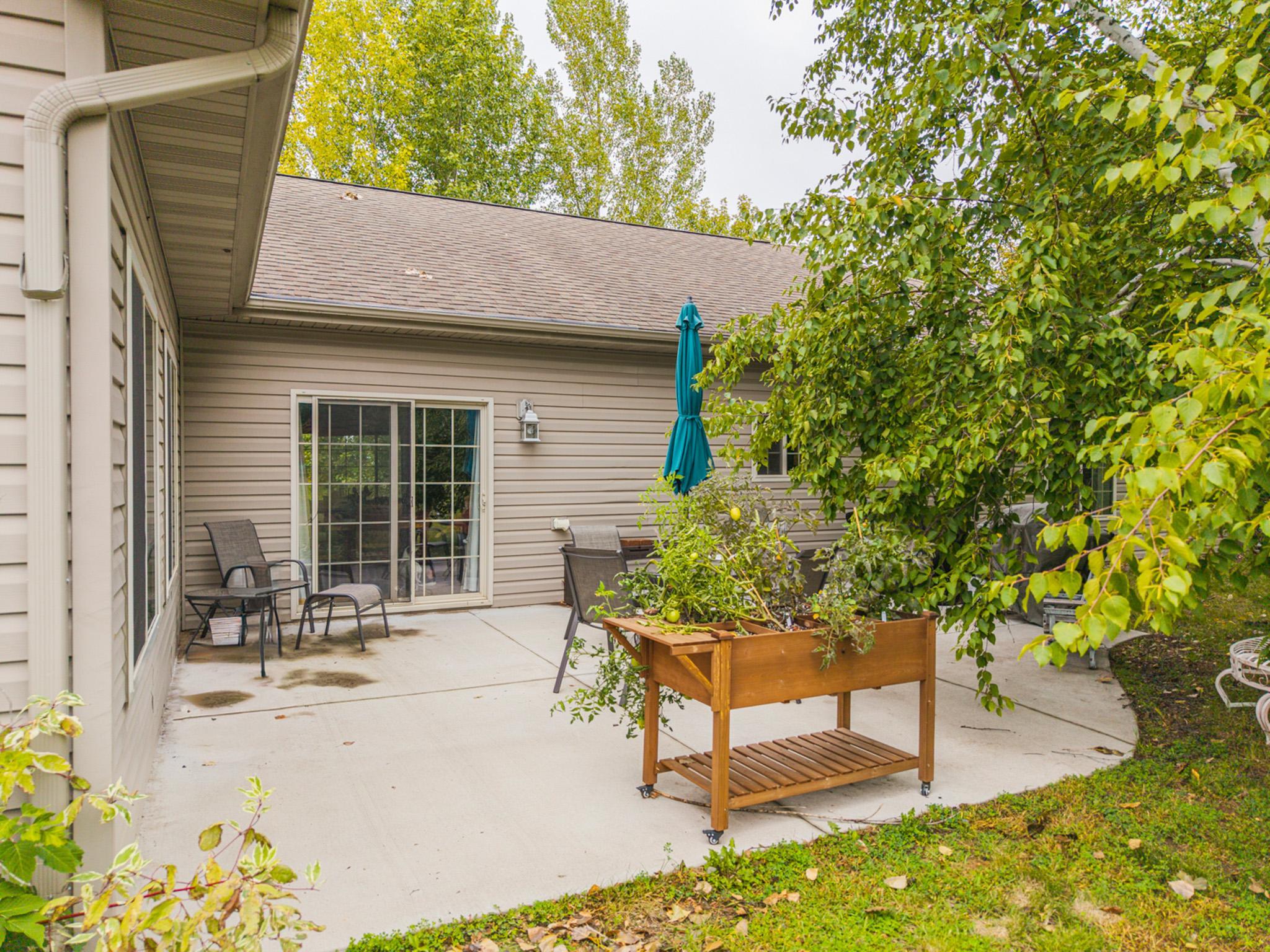 2002 single family home for sale at 12980 Carow Circle in Frazee, MN — 4 bed, 2 bath (photo 26 of 42)