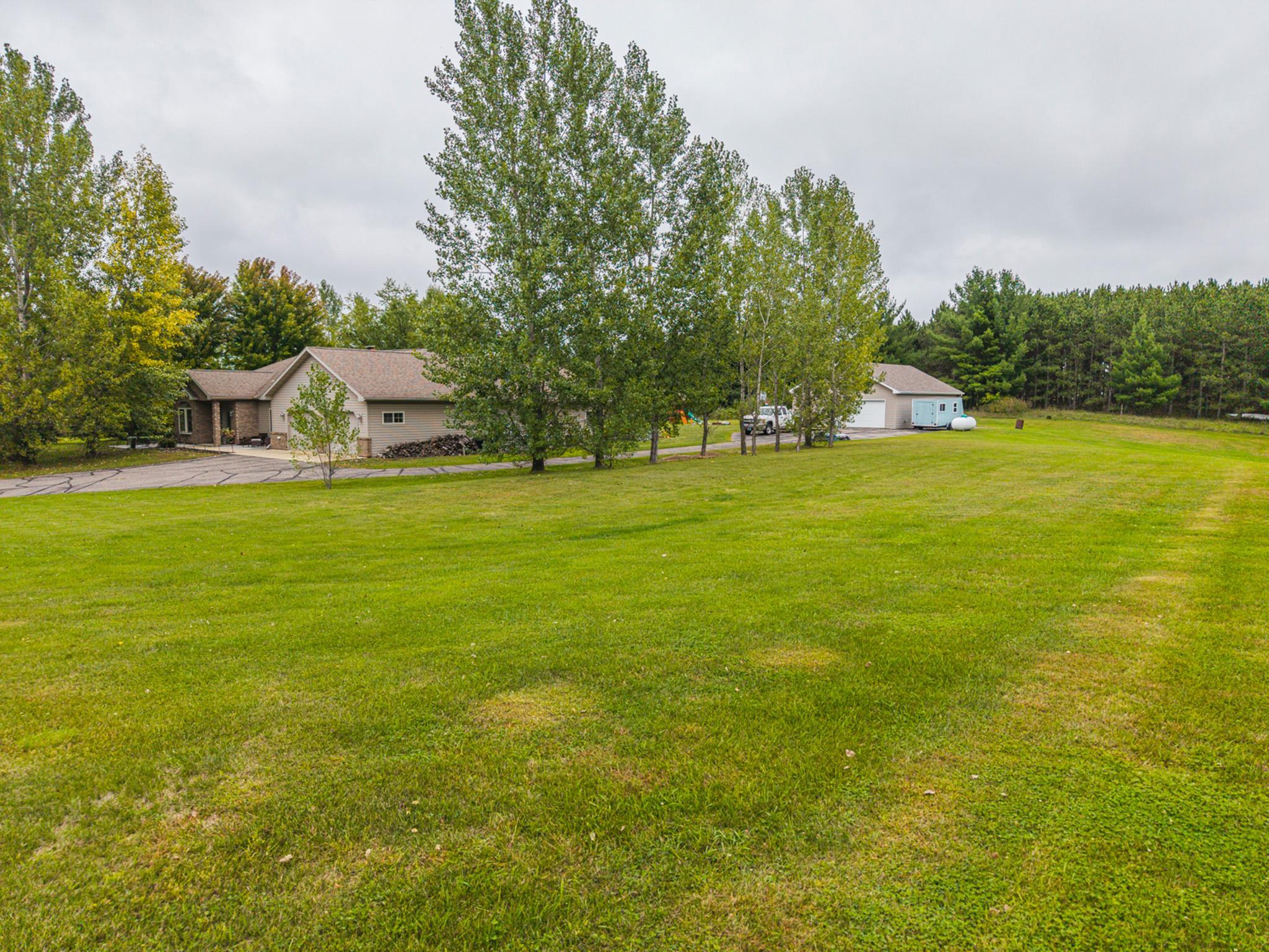 2002 single family home for sale at 12980 Carow Circle in Frazee, MN — 4 bed, 2 bath (photo 41 of 42)