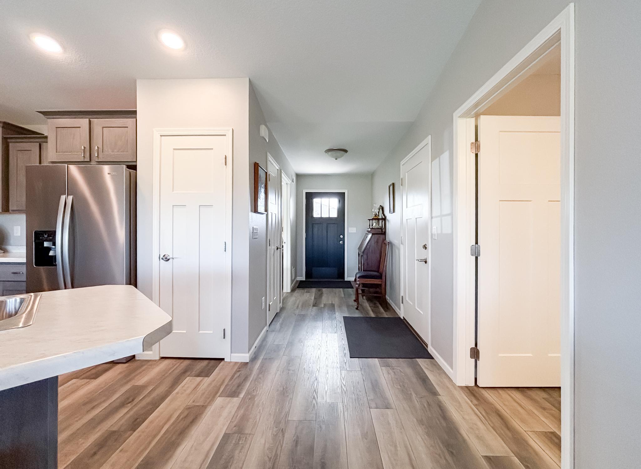 2022 townhouse for sale at 1615 30th Street NW, Unit 17 in Bemidji, MN — 2 bed, 2 bath (photo 14 of 24)