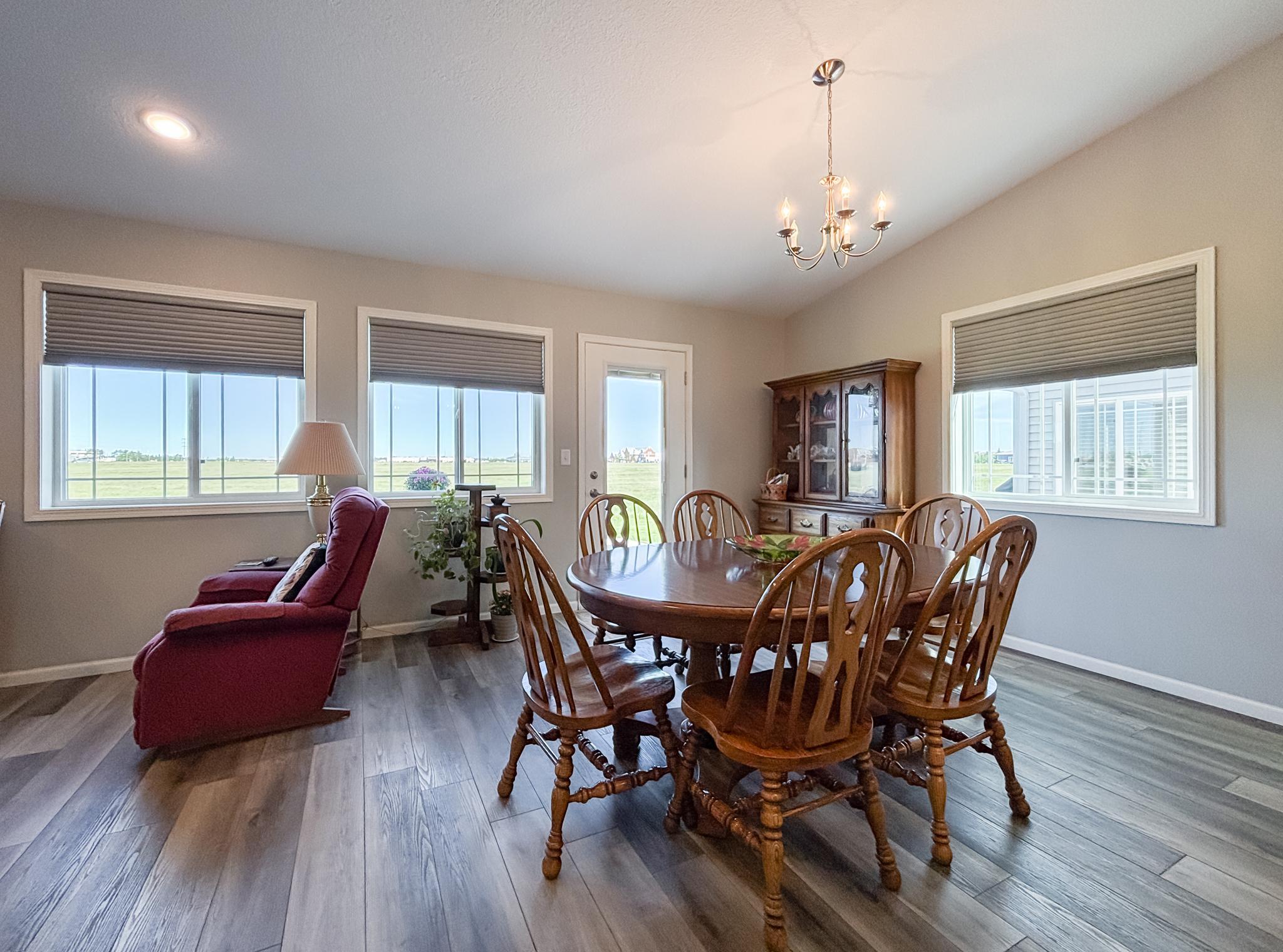 2022 townhouse for sale at 1615 30th Street NW, Unit 17 in Bemidji, MN — 2 bed, 2 bath (photo 4 of 24)