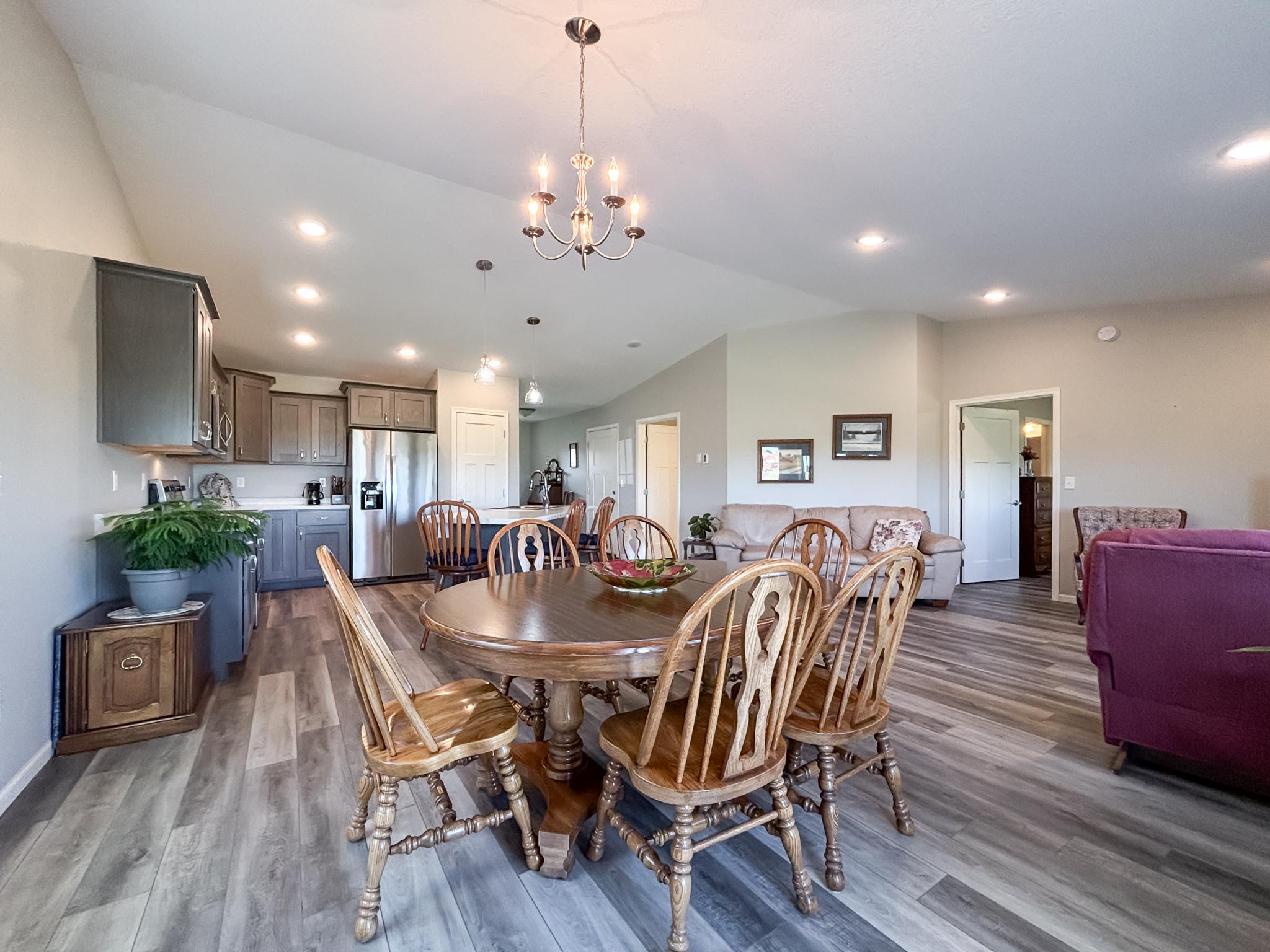 2022 townhouse for sale at 1615 30th Street NW, Unit 17 in Bemidji, MN — 2 bed, 2 bath (photo 5 of 24)