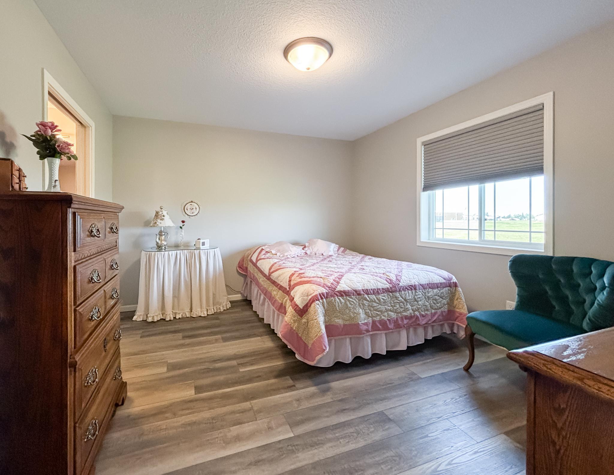 2022 townhouse for sale at 1615 30th Street NW, Unit 17 in Bemidji, MN — 2 bed, 2 bath (photo 8 of 24)