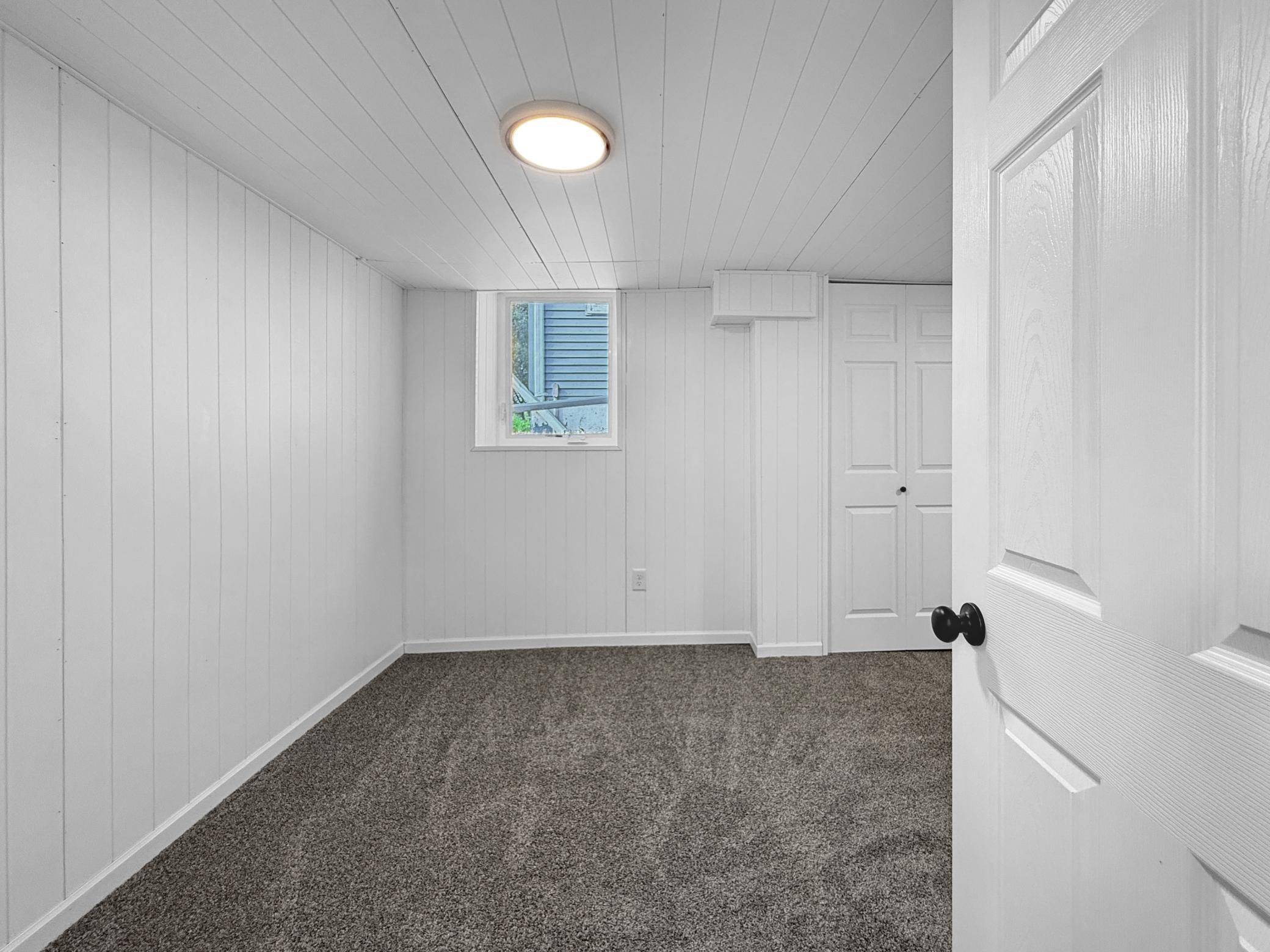 1920 single family home for sale at 1145 9th Street N in Fargo, ND — 4 bed, 2 bath (photo 29 of 33)