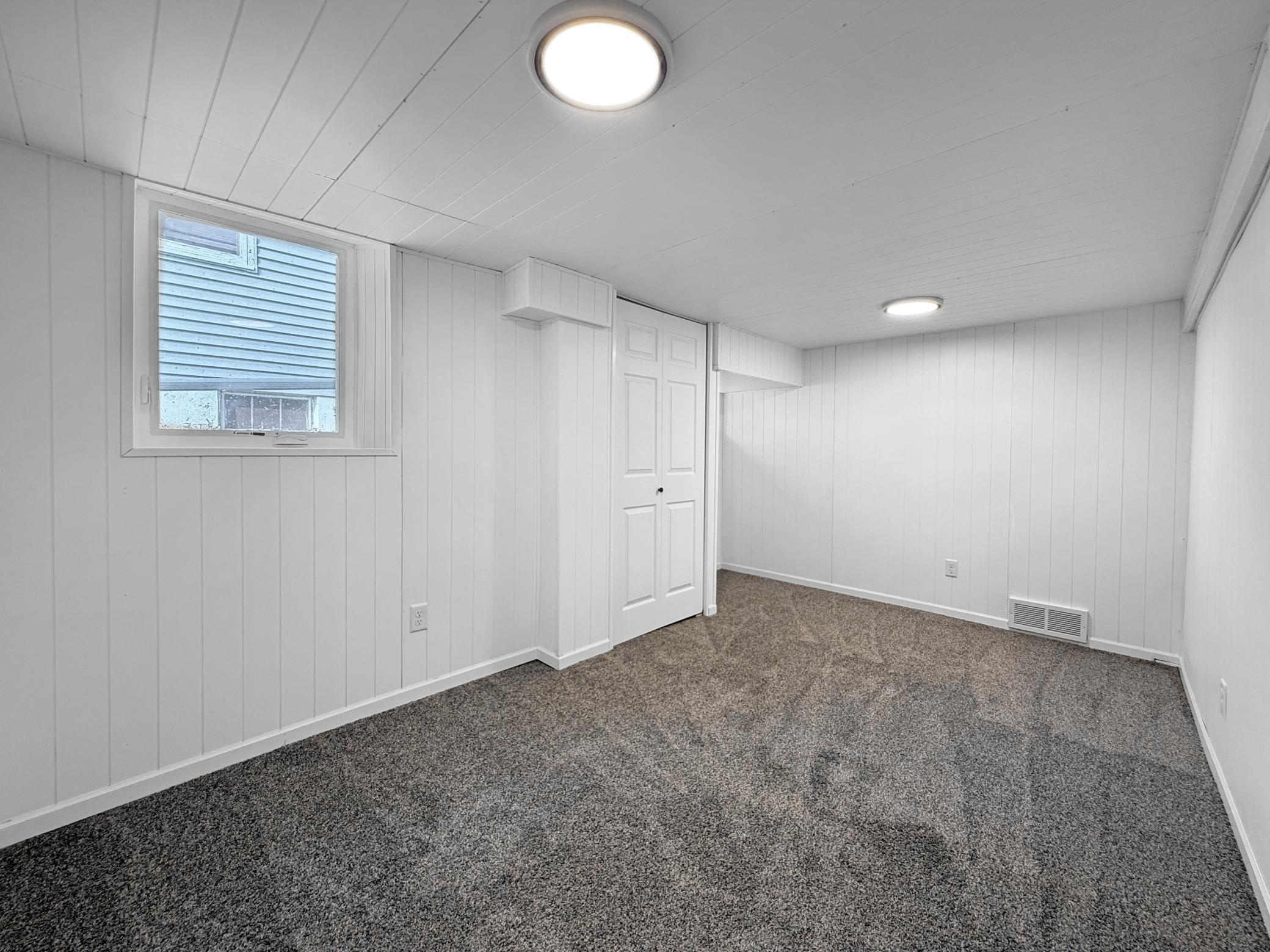 1920 single family home for sale at 1145 9th Street N in Fargo, ND — 4 bed, 2 bath (photo 30 of 33)