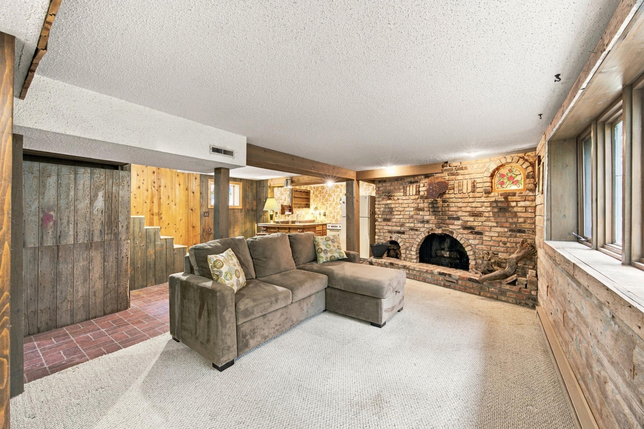 1916 single family home for sale at 1104 7th Street N in Fargo, ND — 4 bed, 3 bath (photo 24 of 46)