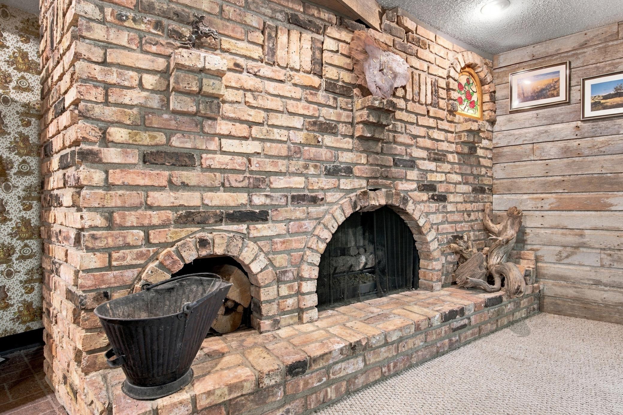 1916 single family home for sale at 1104 7th Street N in Fargo, ND — 4 bed, 3 bath (photo 39 of 46)
