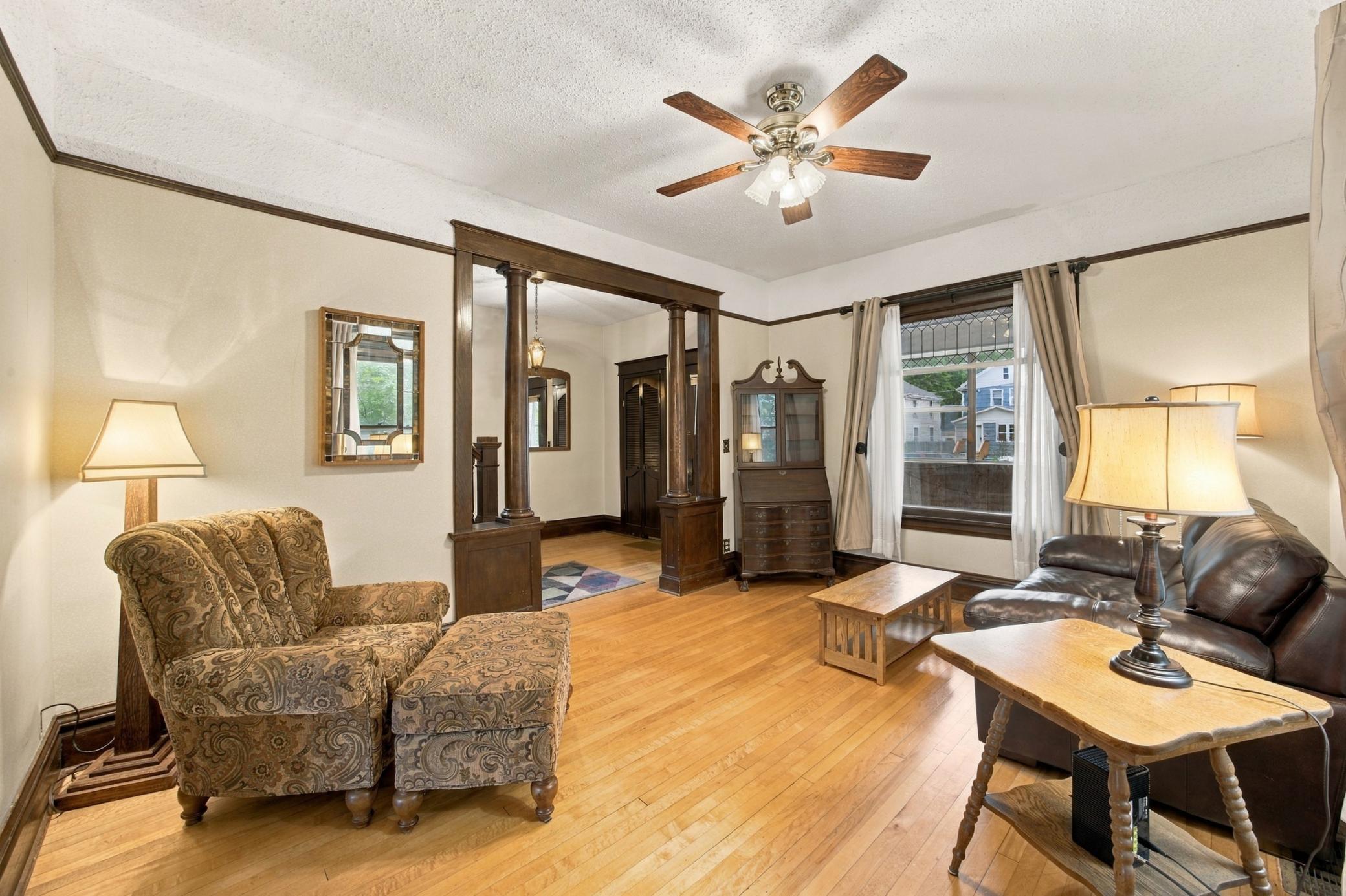 1916 single family home for sale at 1104 7th Street N in Fargo, ND — 4 bed, 3 bath (photo 6 of 46)