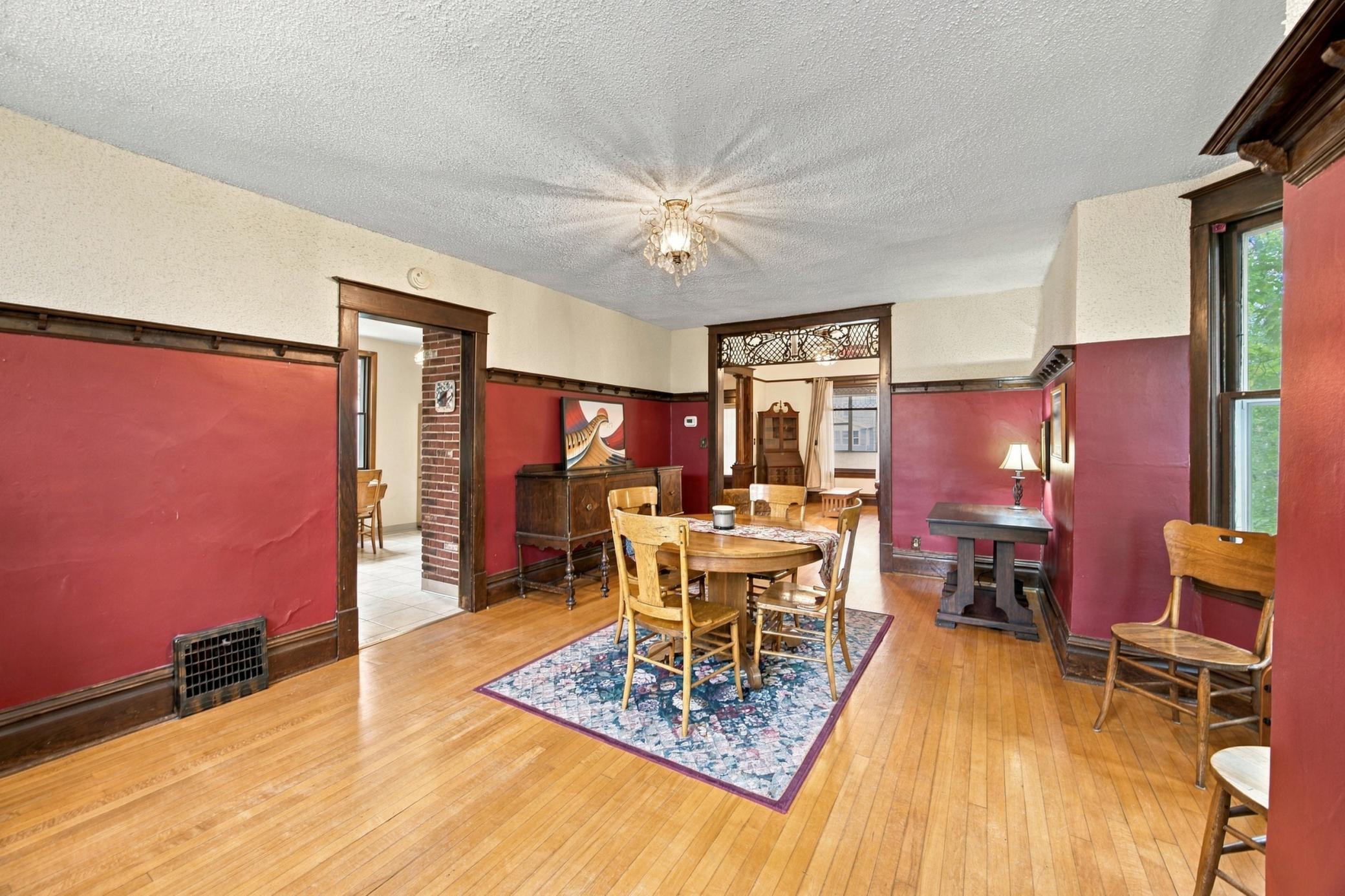 1916 single family home for sale at 1104 7th Street N in Fargo, ND — 4 bed, 3 bath (photo 9 of 46)