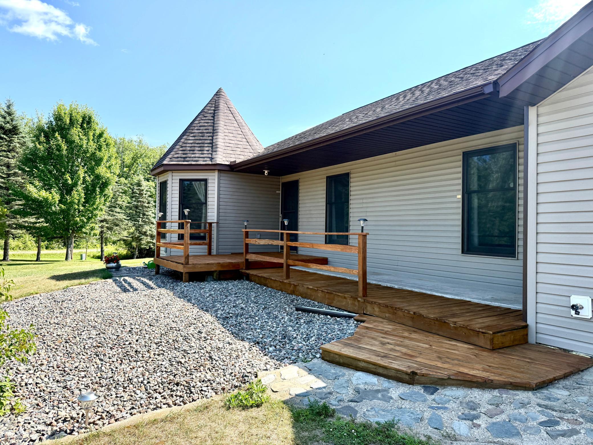 1994 single family home for sale at 52855 145th Place in Tamarack, MN — 3 bed, 3 bath (photo 2 of 55)