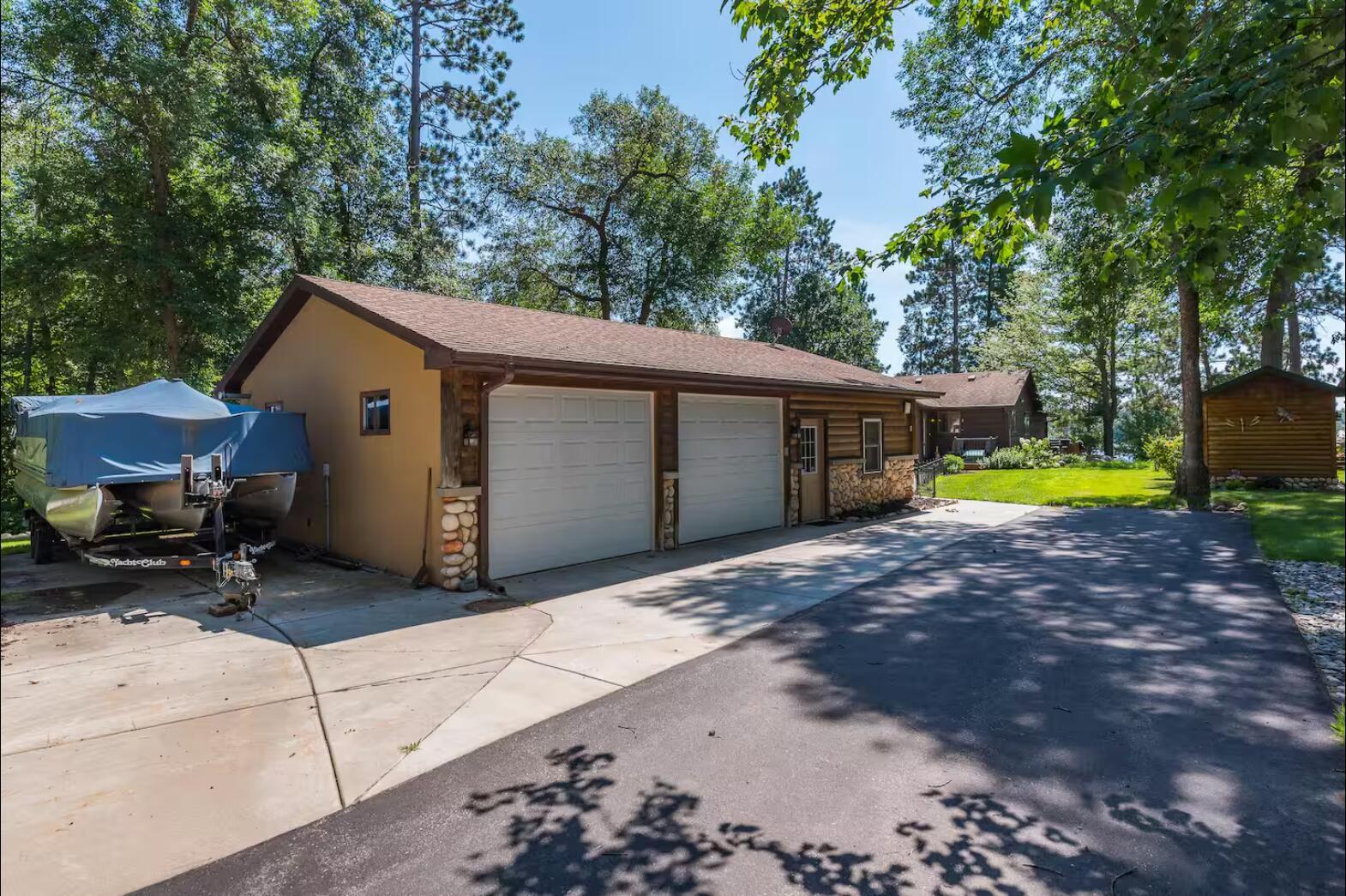 1986 single family home for sale at 30275 Pequot Boulevard in Pequot Lakes, MN — 3 bed, 3 bath (photo 20 of 67)