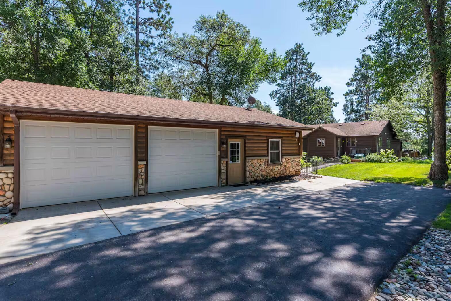 1986 single family home for sale at 30275 Pequot Boulevard in Pequot Lakes, MN — 3 bed, 3 bath (photo 37 of 67)