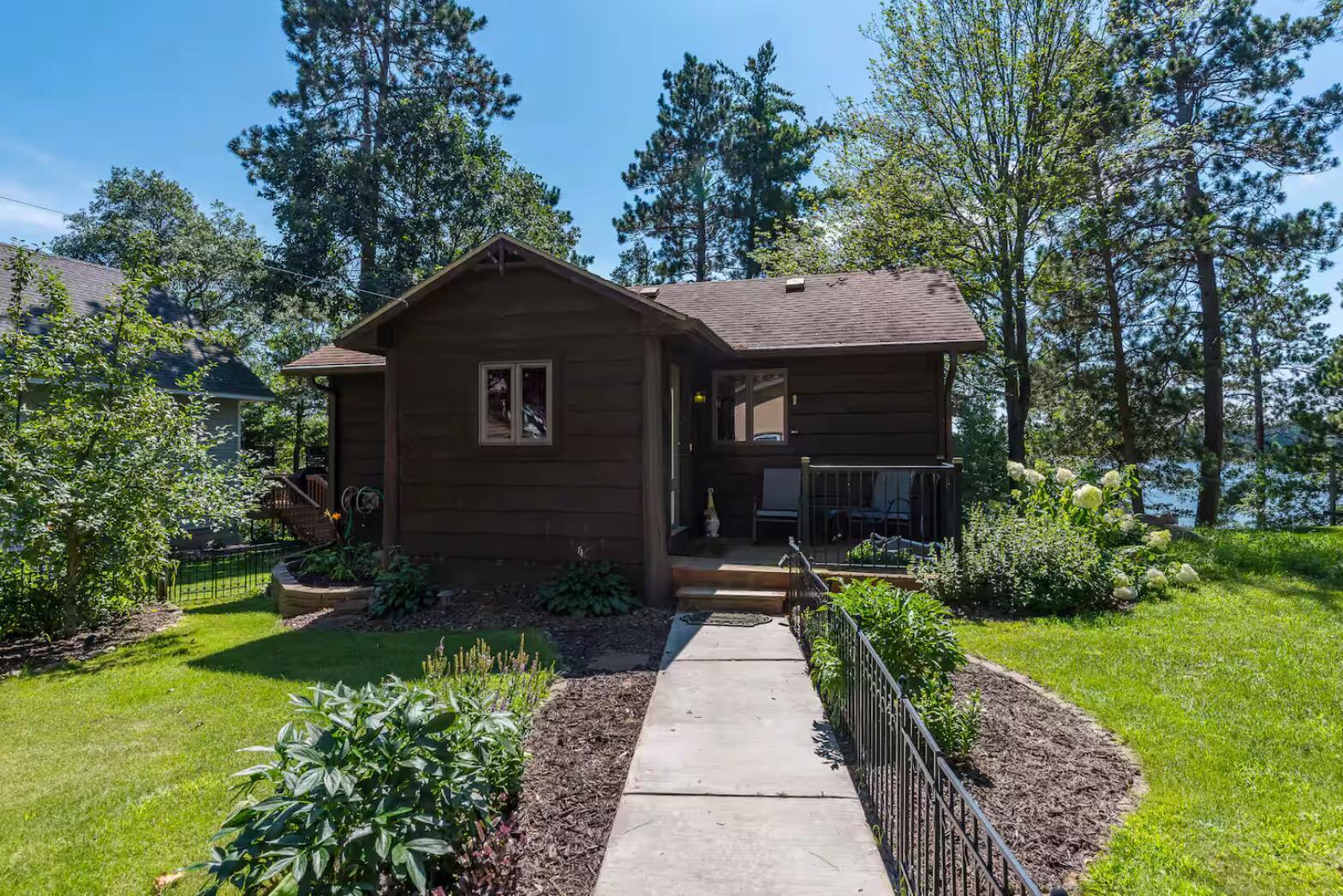 1986 single family home for sale at 30275 Pequot Boulevard in Pequot Lakes, MN — 3 bed, 3 bath (photo 41 of 67)