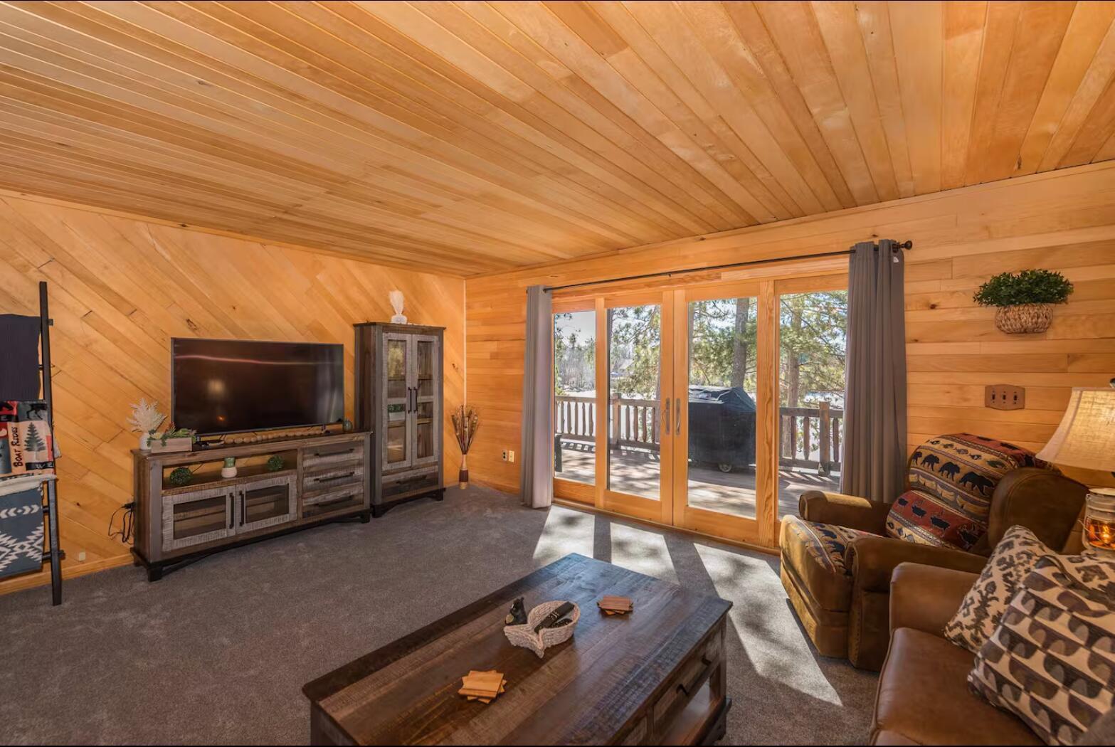 1986 single family home for sale at 30275 Pequot Boulevard in Pequot Lakes, MN — 3 bed, 3 bath (photo 52 of 67)