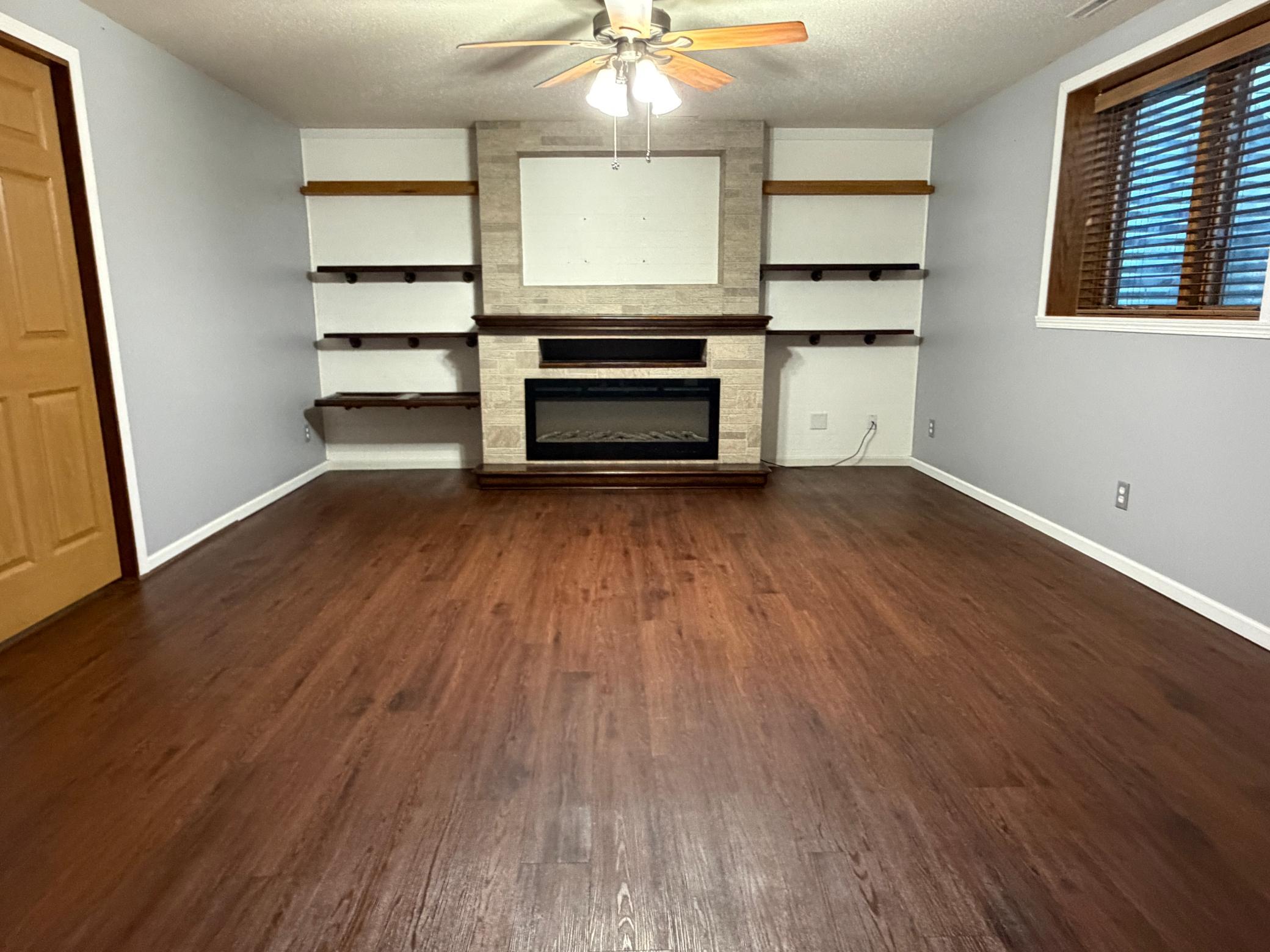 2005 single family home for sale at 604 10th Avenue SE in Barnesville, MN — 5 bed, 2 bath (photo 34 of 56)