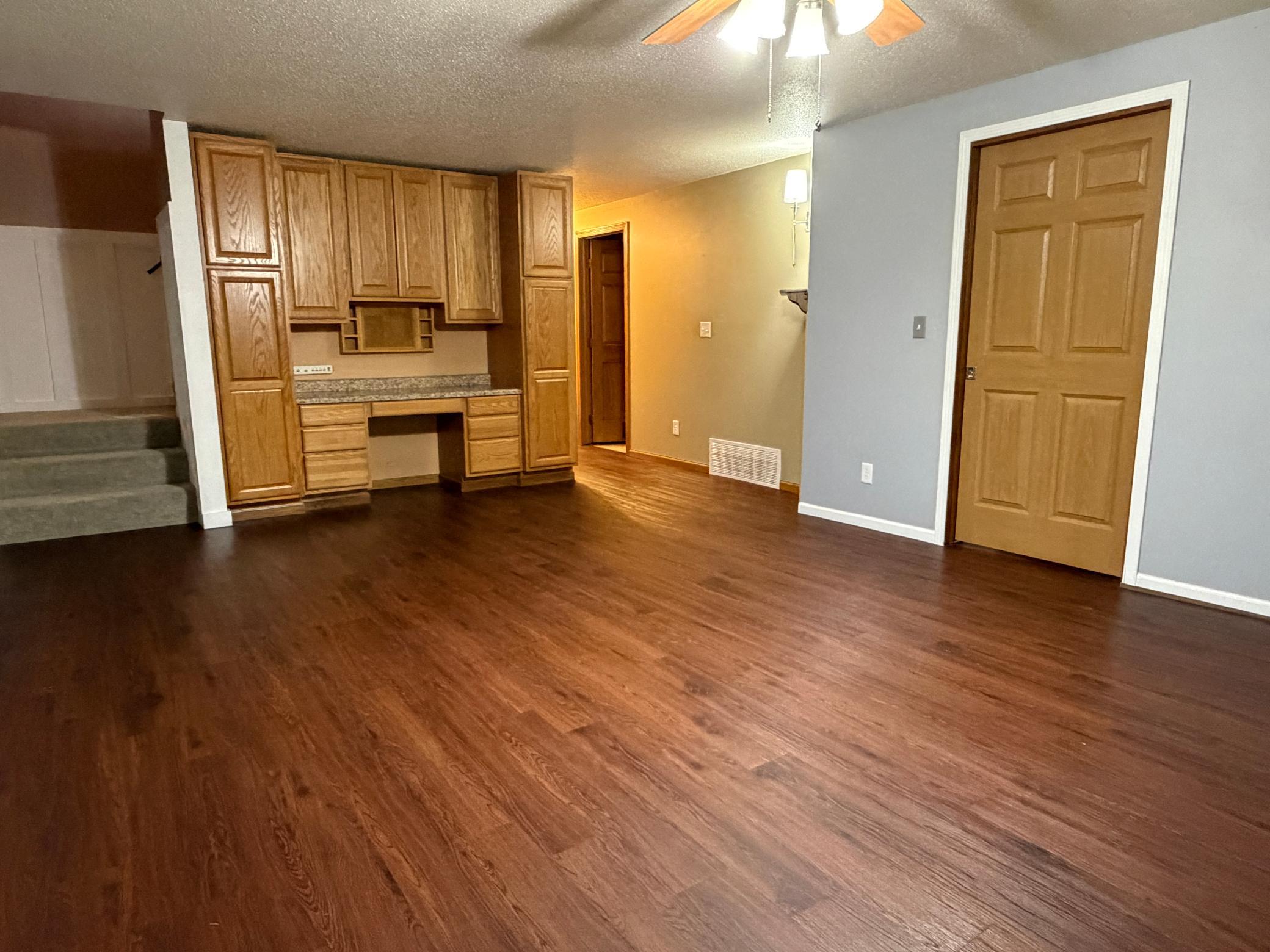 2005 single family home for sale at 604 10th Avenue SE in Barnesville, MN — 5 bed, 2 bath (photo 36 of 56)