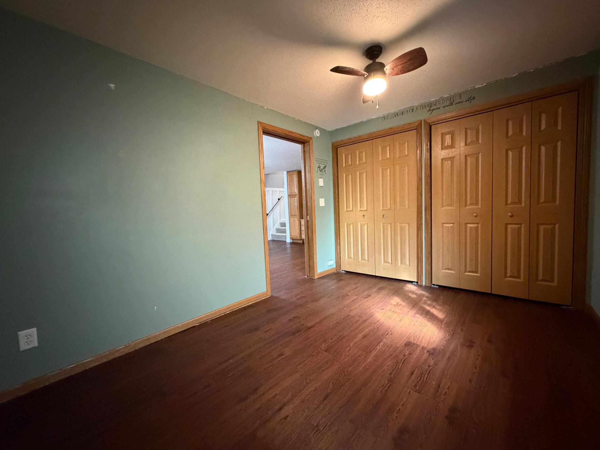 2005 single family home for sale at 604 10th Avenue SE in Barnesville, MN — 5 bed, 2 bath (photo 39 of 56)