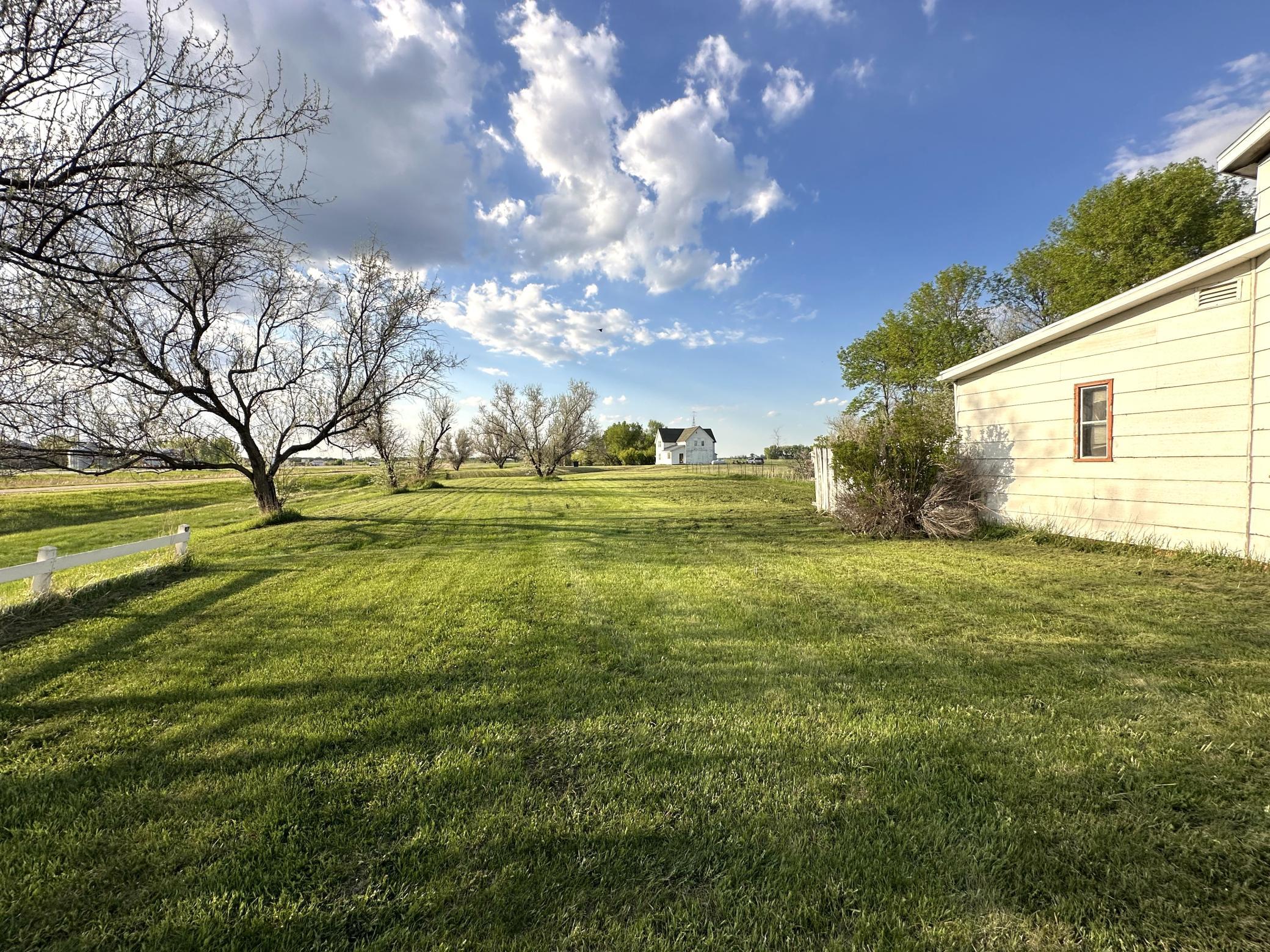 1974 single family home for sale at 1582 NE Freedom Avenue in Manvel, ND — 2 bed, 1 bath (photo 20 of 55)