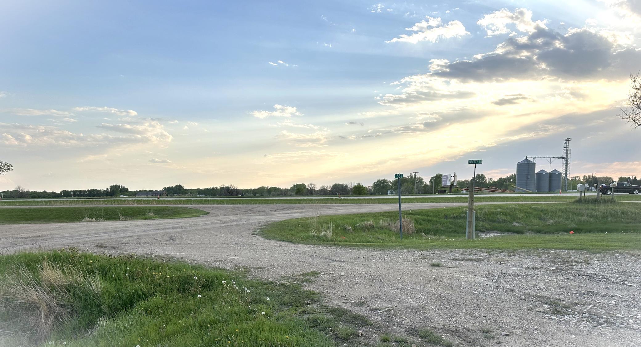 1974 single family home for sale at 1582 NE Freedom Avenue in Manvel, ND — 2 bed, 1 bath (photo 47 of 55)