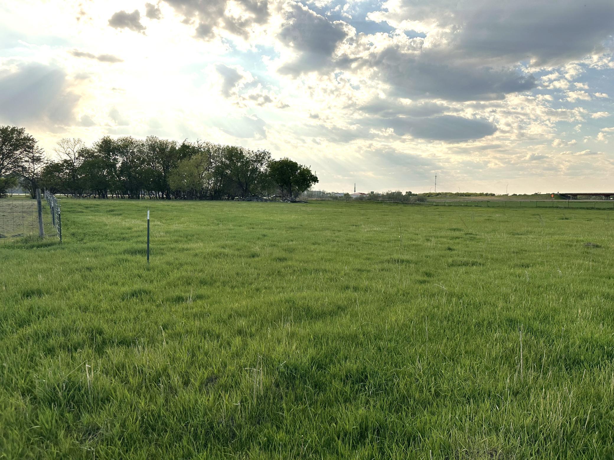 1974 single family home for sale at 1582 NE Freedom Avenue in Manvel, ND — 2 bed, 1 bath (photo 7 of 55)